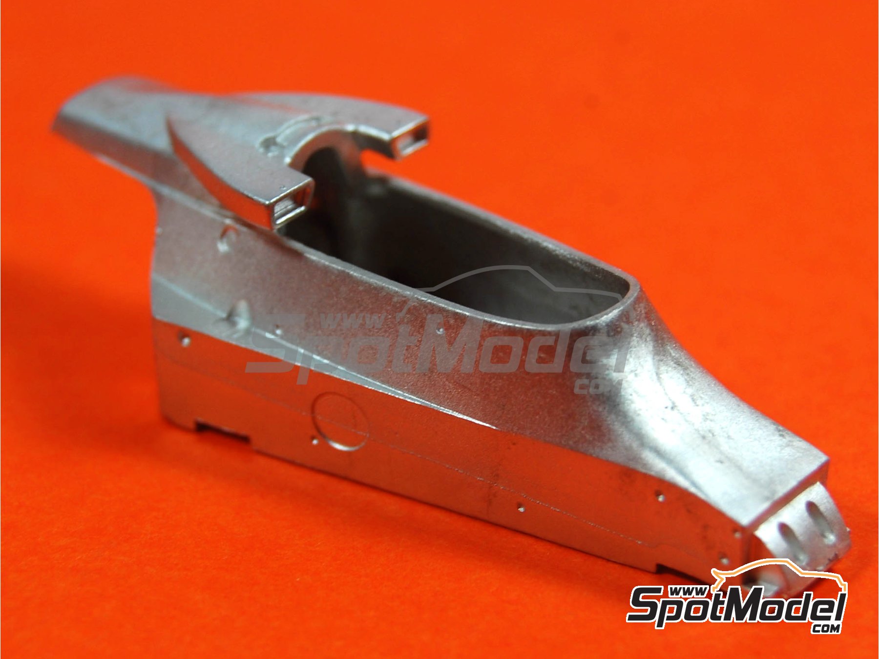 Image 10: Lotus Ford 77 Equipo Lotus patrocinado por John Player Special - Gran Premio de F&oacute;rmula 1 de Jap&oacute;n 1976 | Maqueta de coche en escala&nbsp;1/43 fabricado por Tameo Kits (ref.&nbsp;TMK340)