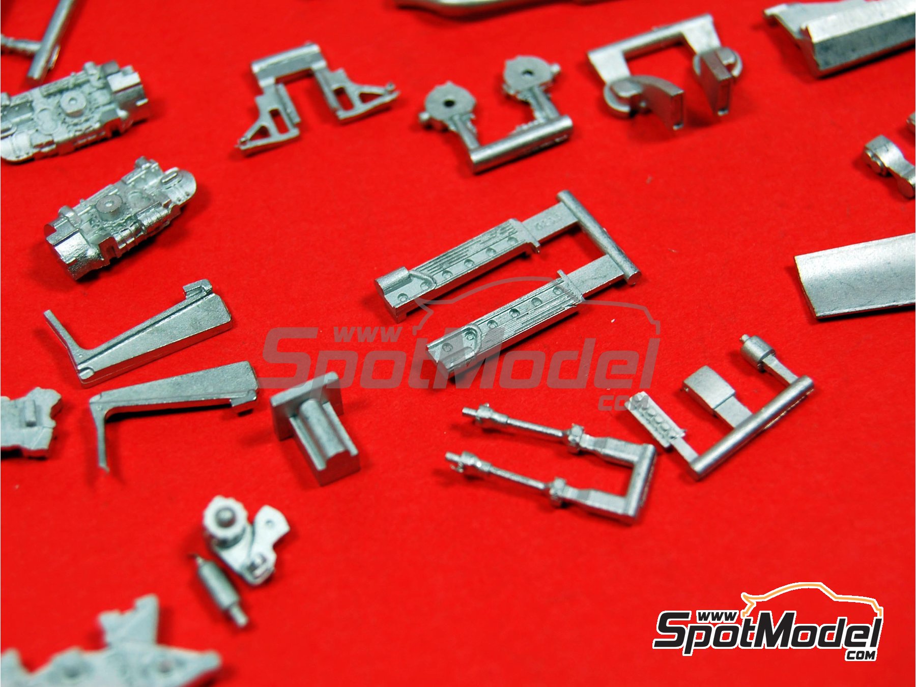 Image 13: Ferrari 312B3 sponsored by Agip - Argentine Formula 1 Grand Prix 1974 | Car scale model kit in 1/43 scale manufactured by Tameo Kits (ref.&nbsp;TMK372)