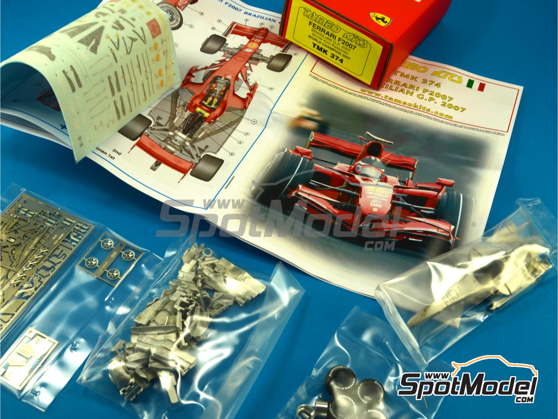 Tameo Kits TMK374: Car scale model kit 1/43 scale - Ferrari F2007 Scuderia  Ferrari Team sponsored by Marlboro #5, 6 - Felipe Massa (BR), Kimi  Räikkönen (FI) - Brazilian Formula 1 Grand Prix 2007 (ref. TMK374)