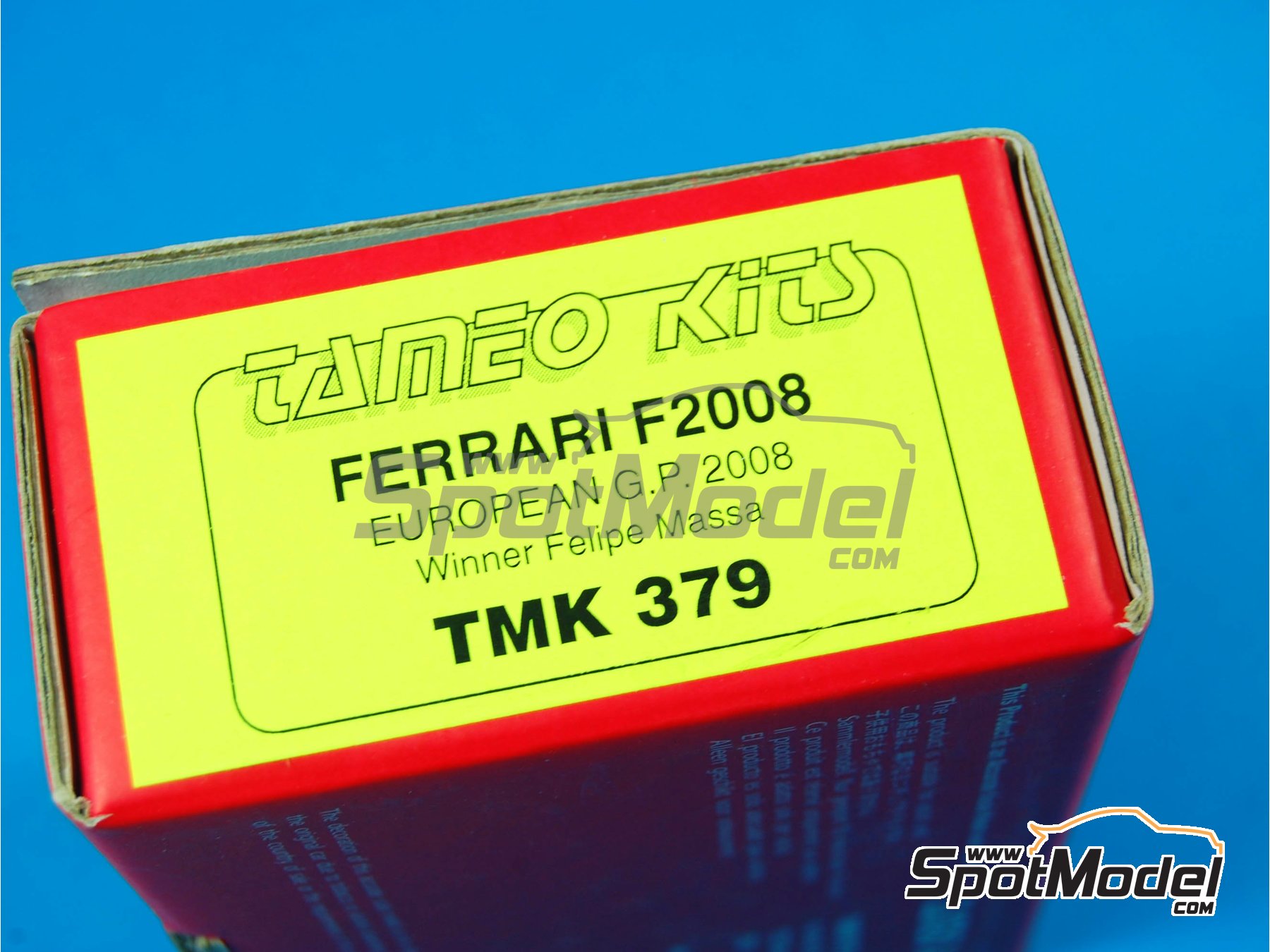 Image 2: Ferrari F2008 Equipo Scuderia Ferrari patrocinado por Shell - Gran Premio de F&oacute;rmula 1 de Europa 2008 | Maqueta de coche en escala&nbsp;1/43 fabricado por Tameo Kits (ref.&nbsp;TMK379)