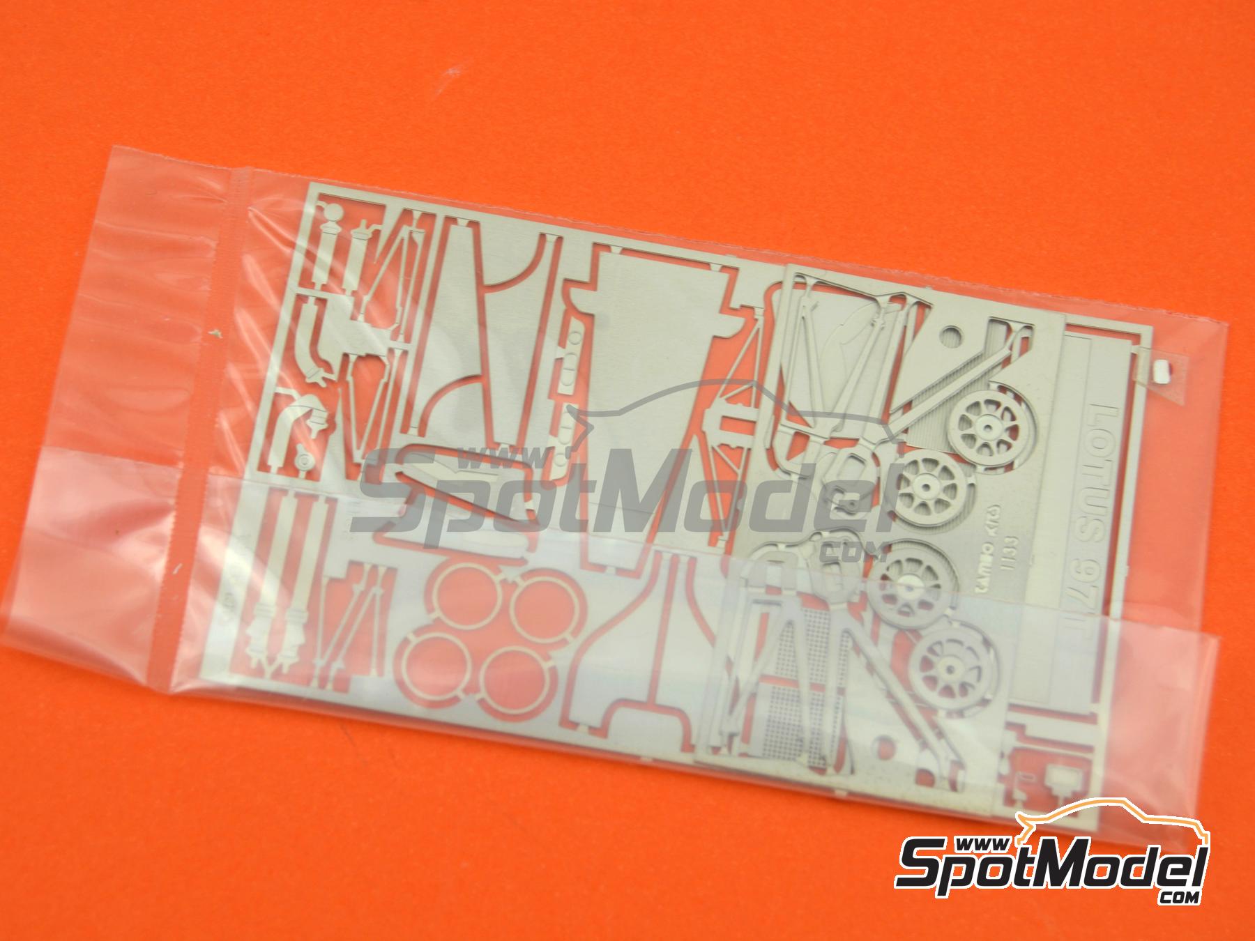 Image 10: Lotus Renault 97T John Player Special Lotus Team sponsored by Olympus - Belgian Formula 1 Grand Prix 1985 | Car scale model kit in 1/43 scale manufactured by Tameo Kits (ref.&nbsp;TMK442)