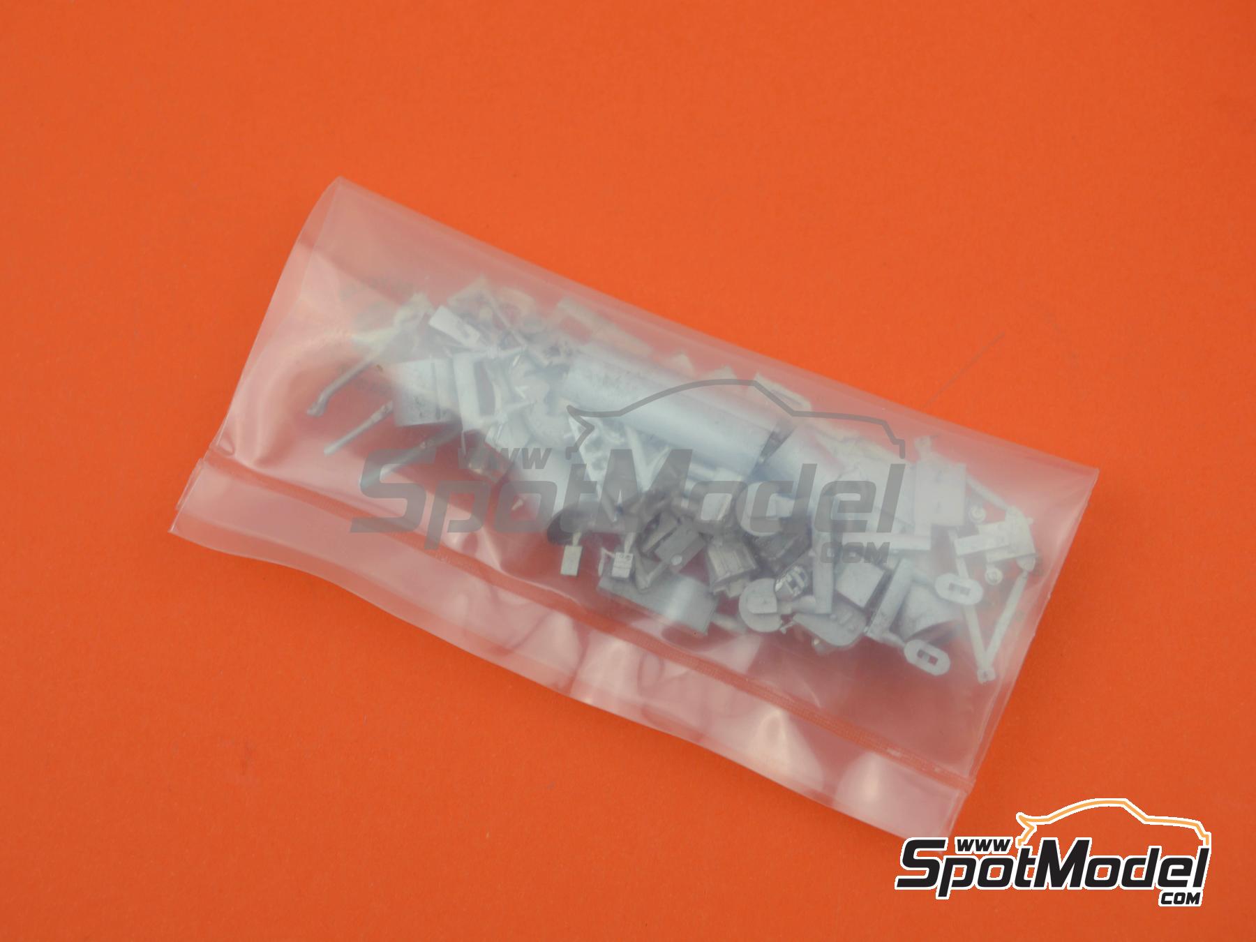 Image 5: Benetton BMW B186 sponsored by Benetton, Riello - Mexican Formula 1 Grand Prix 1986 | Car scale model kit in 1/43 scale manufactured by Tameo Kits (ref.&nbsp;TMK445)