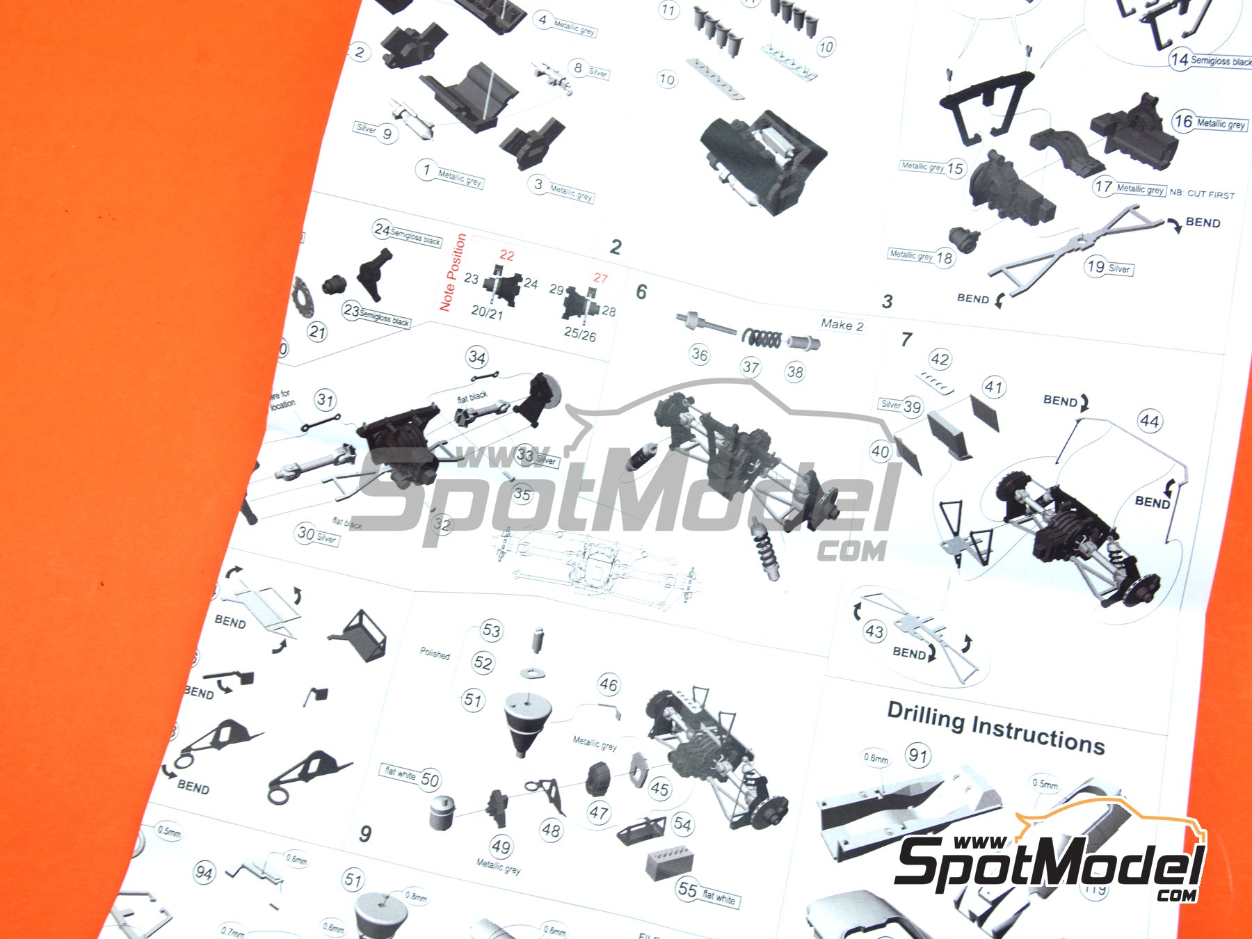 Image 8: Brabham Ford BT33 - Gran Premio de F&oacute;rmula 1 de Sud&aacute;frica 1970 | Maqueta de coche en escala&nbsp;1/43 fabricado por Tameo Kits (ref.&nbsp;TWU030, tambien TWU 030)