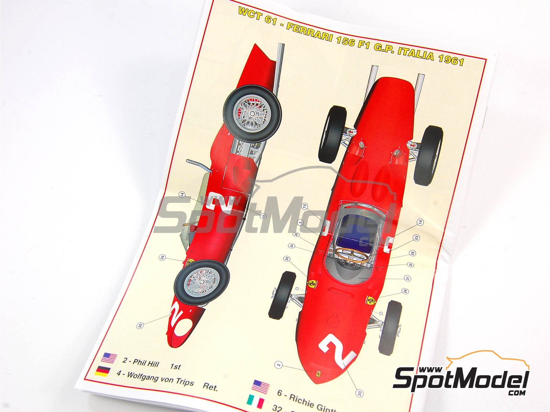 Image 2: Ferrari 156 F1 Shark Nose - Italian Formula 1 Grand Prix 1961 | Car scale model kit in 1/43 scale manufactured by Tameo Kits (ref. WCT061)