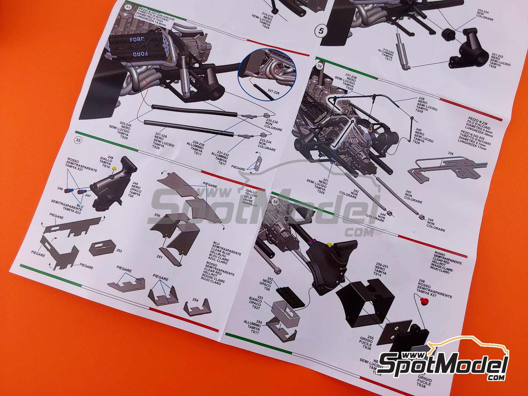 Image 13: Lotus Ford type 72D Equipo Lotus patrocinado por John Player Special - Gran Premio de F&oacute;rmula 1 de Italia 1972 | Maqueta de coche en escala&nbsp;1/43 fabricado por Tameo Kits (ref.&nbsp;WCT072)