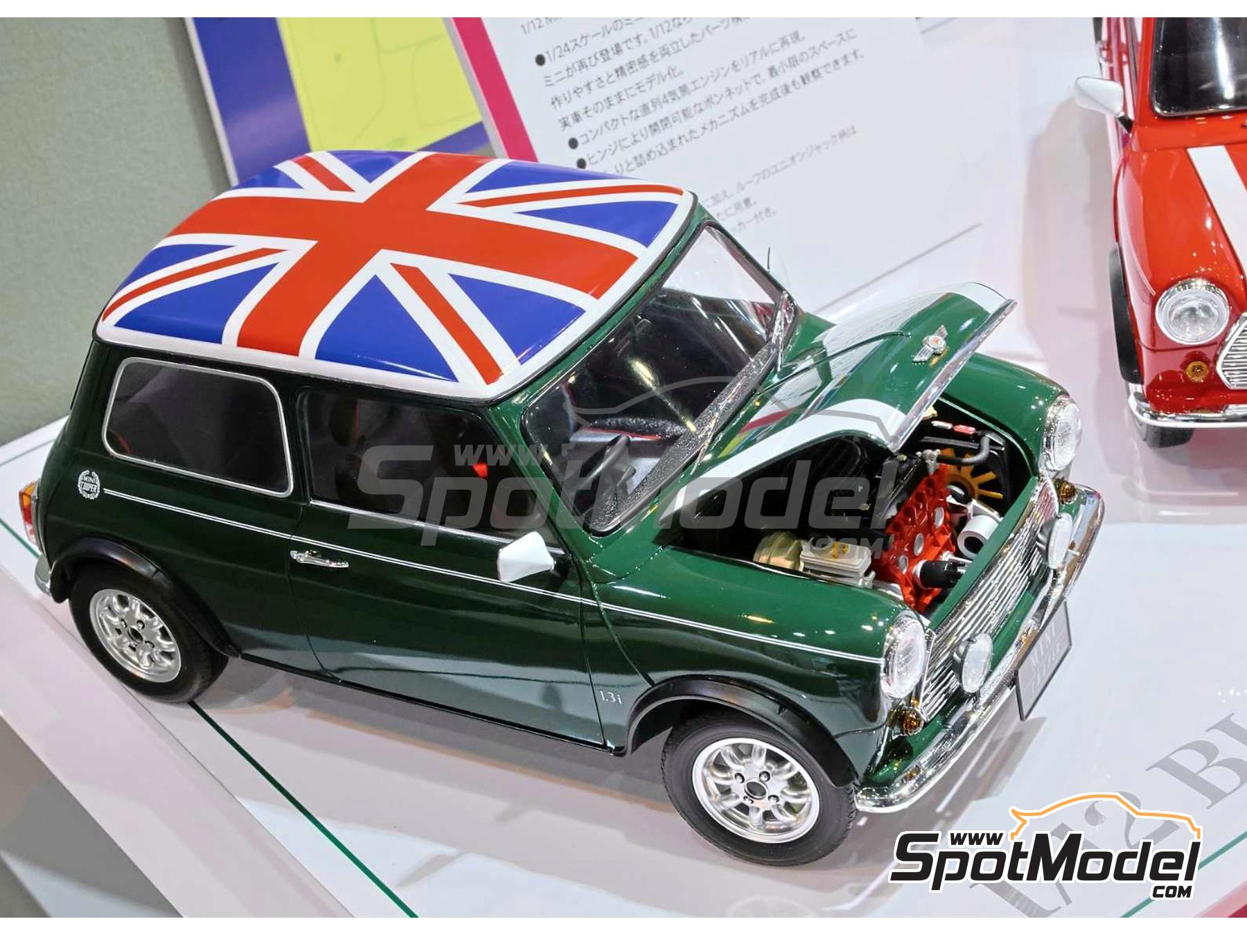 Tamiya 12031: Car scale model kit 1/12 scale - Rover Mini Cooper