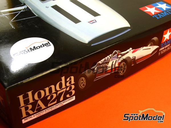Image 1: Honda RA273 Equipo Honda Racing - Campeonato del Mundo de F1 1966 y 1967 | Maqueta de coche en escala&nbsp;1/12 fabricado por Tamiya (ref.&nbsp;TAM12032, tambien 4950344963614 y 12032)
