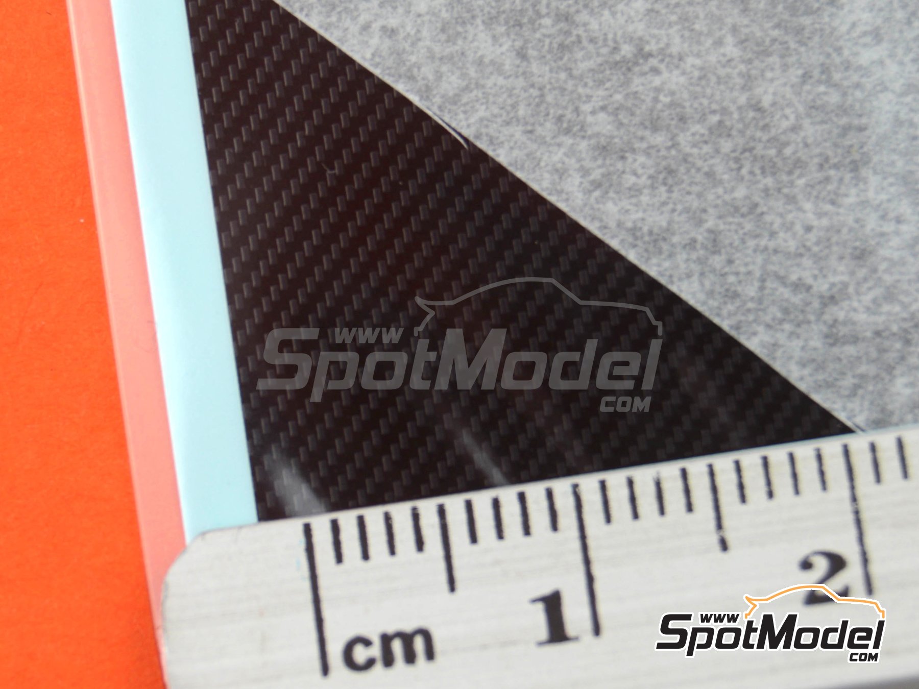 Image 6: Twill weave fine carbon pattern | Carbon fiber decal manufactured by Tamiya (ref.&nbsp;TAM12681, also 4950344126811 and 12681)