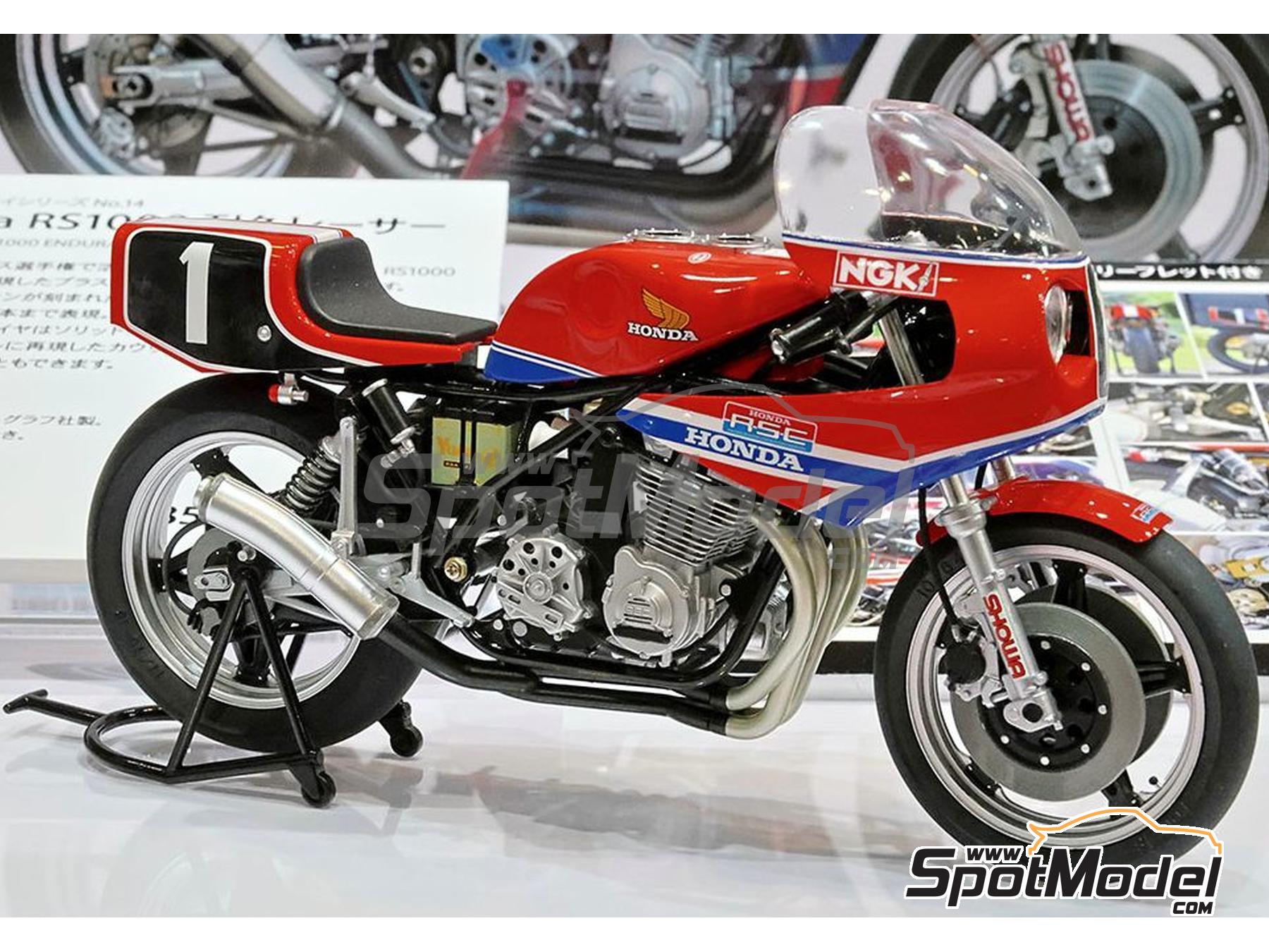 Tamiya 14014: Motorbike scale model kit 1/12 scale - Honda RS1000