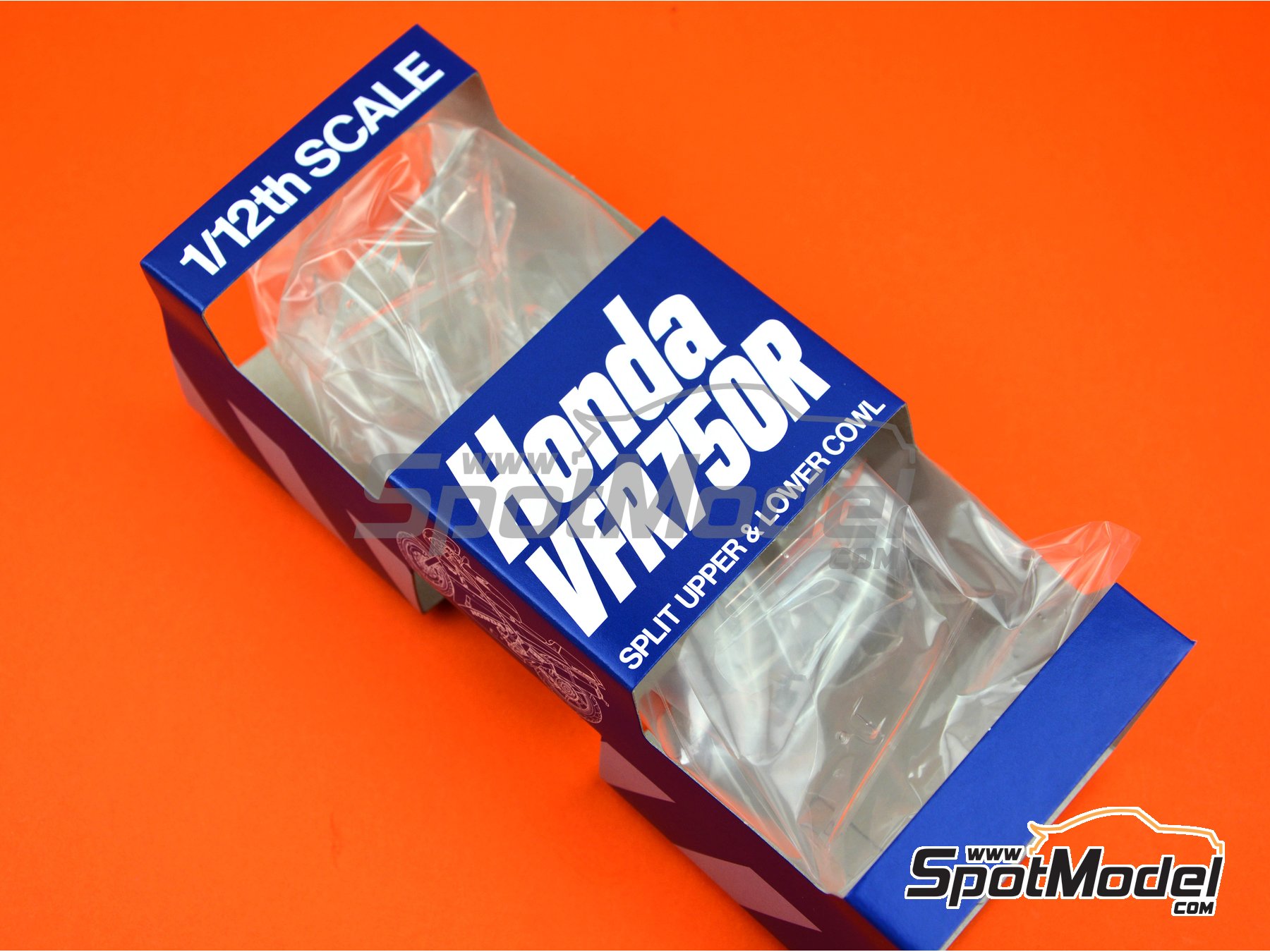 Image 3: Honda VFR750R RC30 | Motorbike scale model kit in 1/12 scale manufactured by Tamiya (ref.&nbsp;TAM14057, also 4950344995042 and 14057)