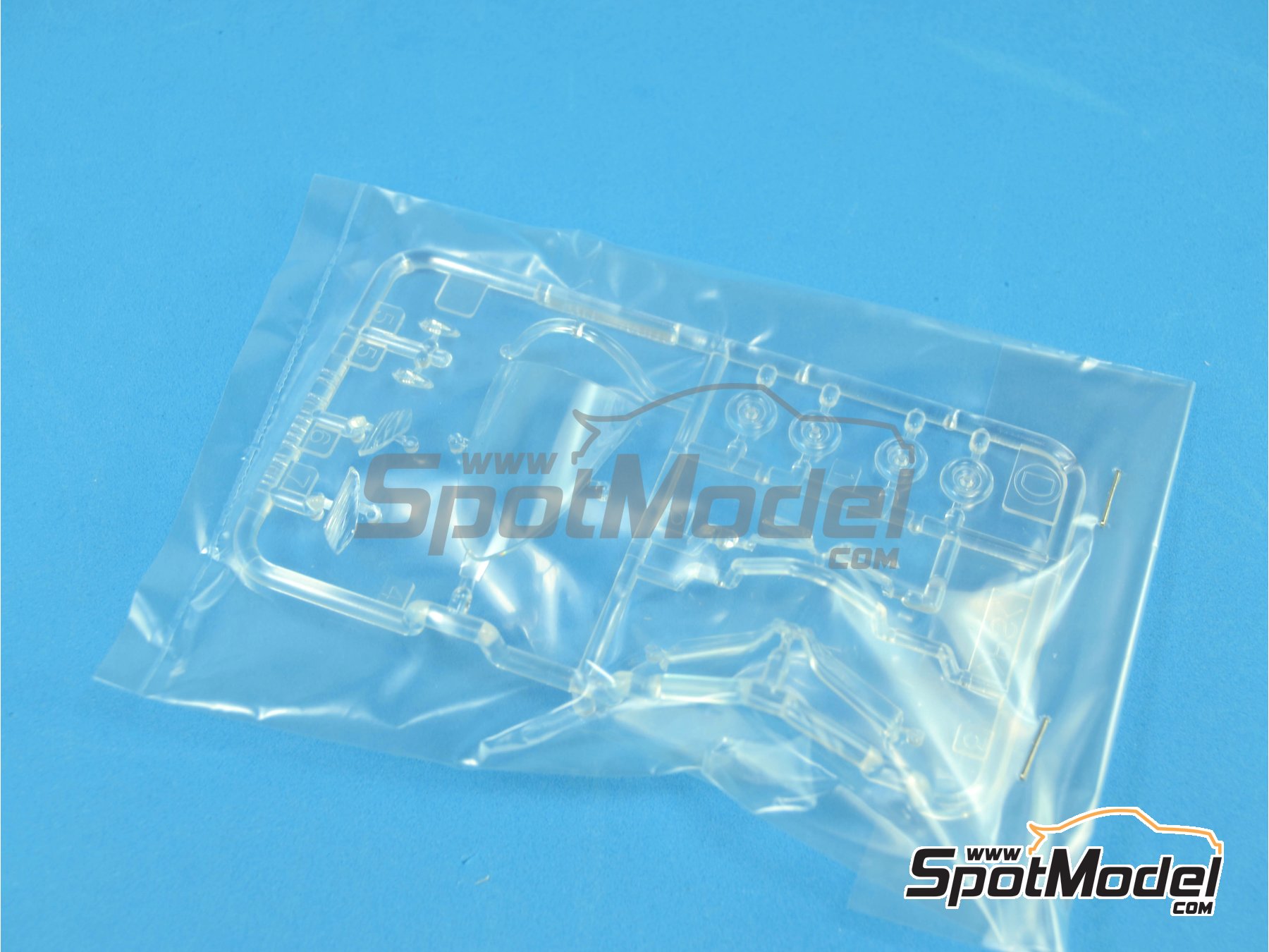 Image 10: Ducati 1199 Panigale S | Motorbike scale model kit in 1/12 scale manufactured by Tamiya (ref.&nbsp;TAM14129, also 4950344141296 and 14129)