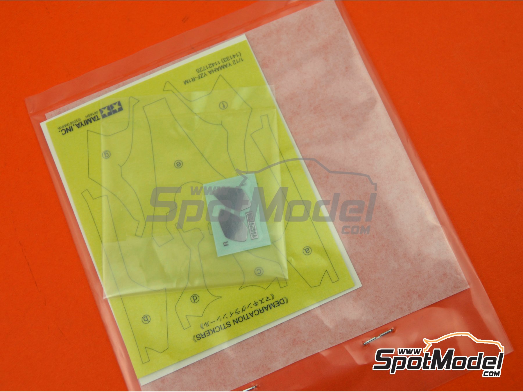 Image 8: Yamaha YZF-R1M | Motorbike scale model kit in 1/12 scale manufactured by Tamiya (ref.&nbsp;TAM14133, also 4950344141333, 14133, HC-14133 and TMY14133)