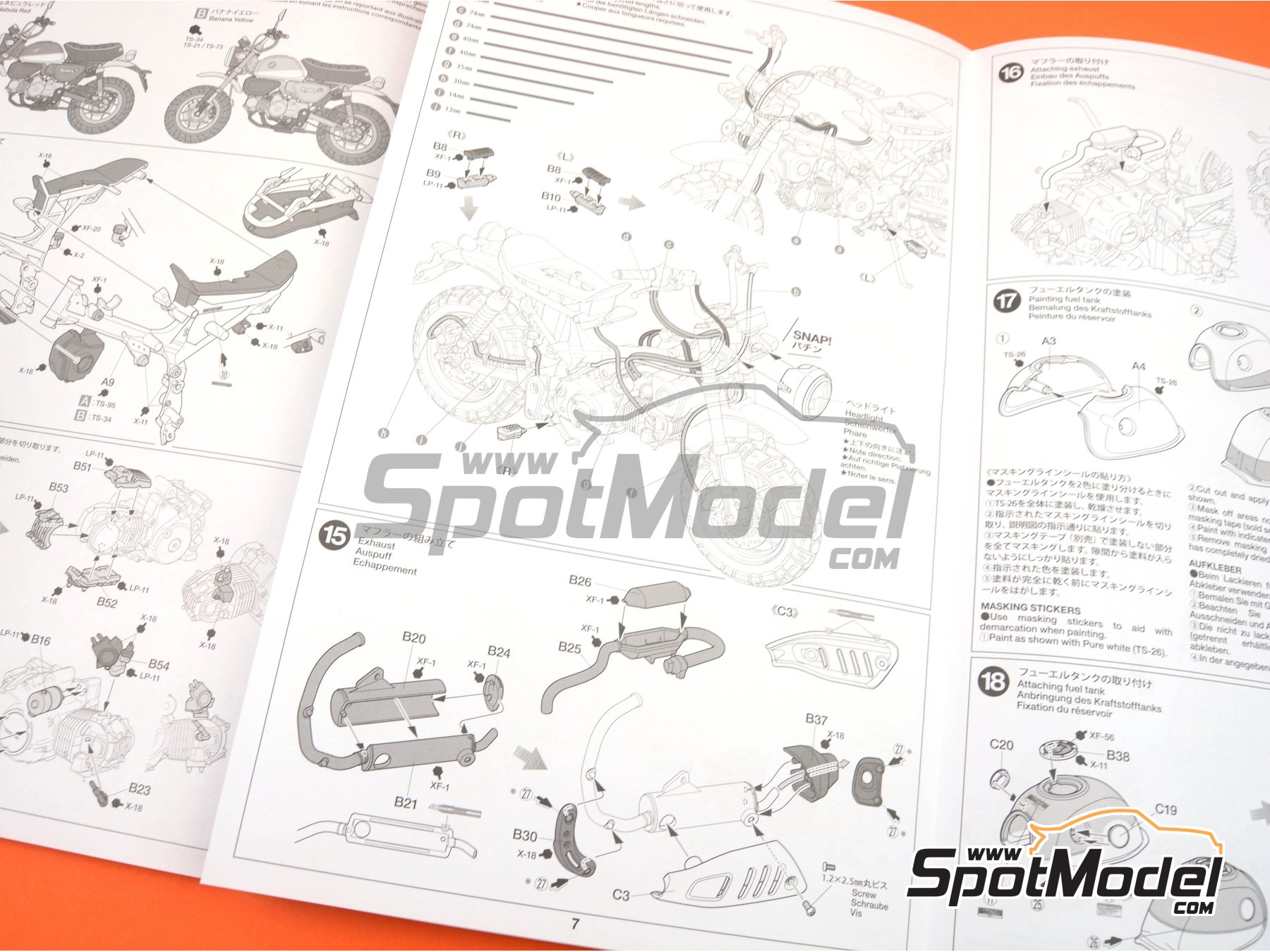 Image 16: Honda Monkey 125 | Motorbike scale model kit in 1/12 scale manufactured by Tamiya (ref.&nbsp;TAM14134, also 4950344141340 and 14134)