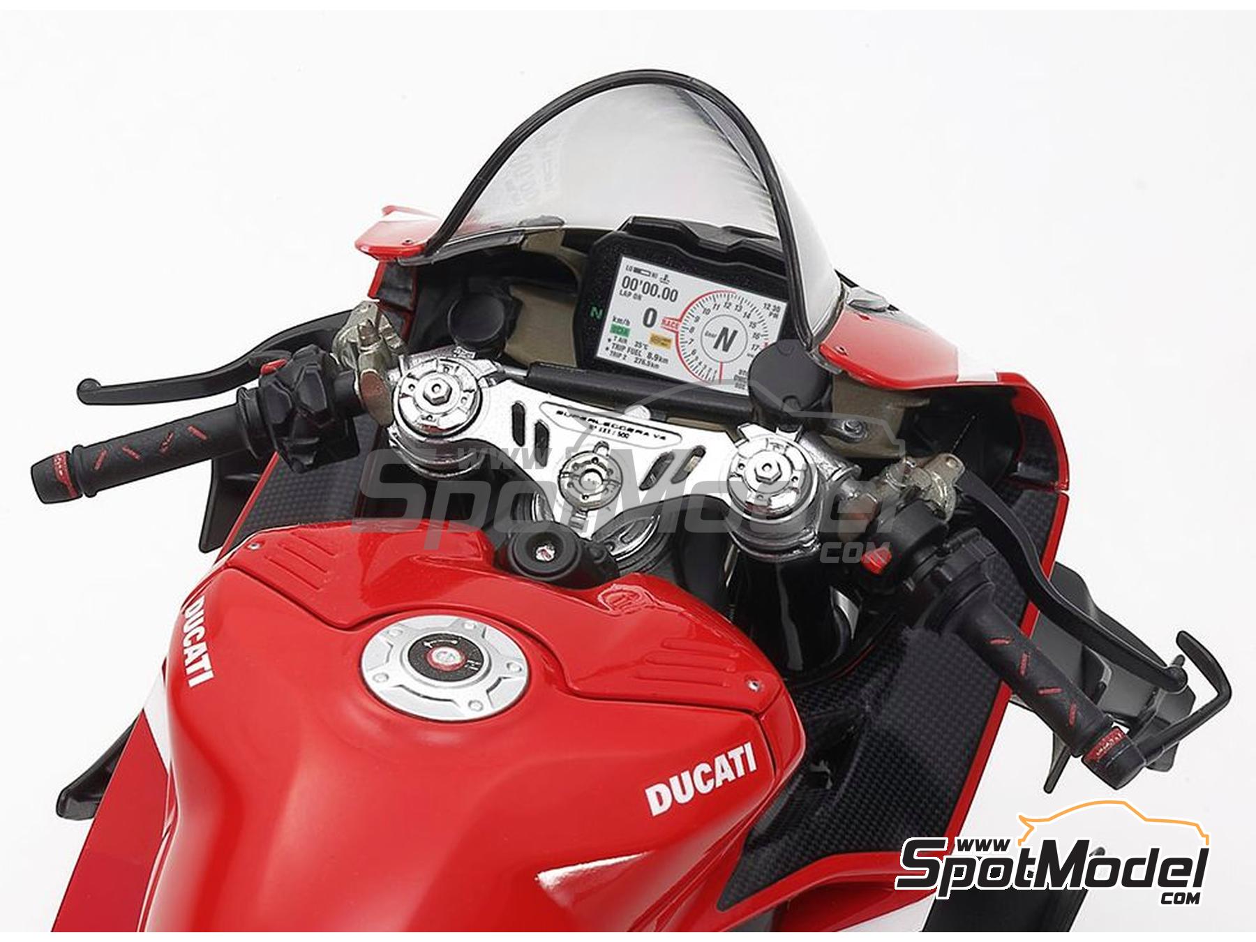 Image 4: Ducati Superleggera V4 with Racing Kit | Motorbike scale model kit in 1/12 scale manufactured by Tamiya (ref.&nbsp;TAM14143, also 4950344141432 and 14143)