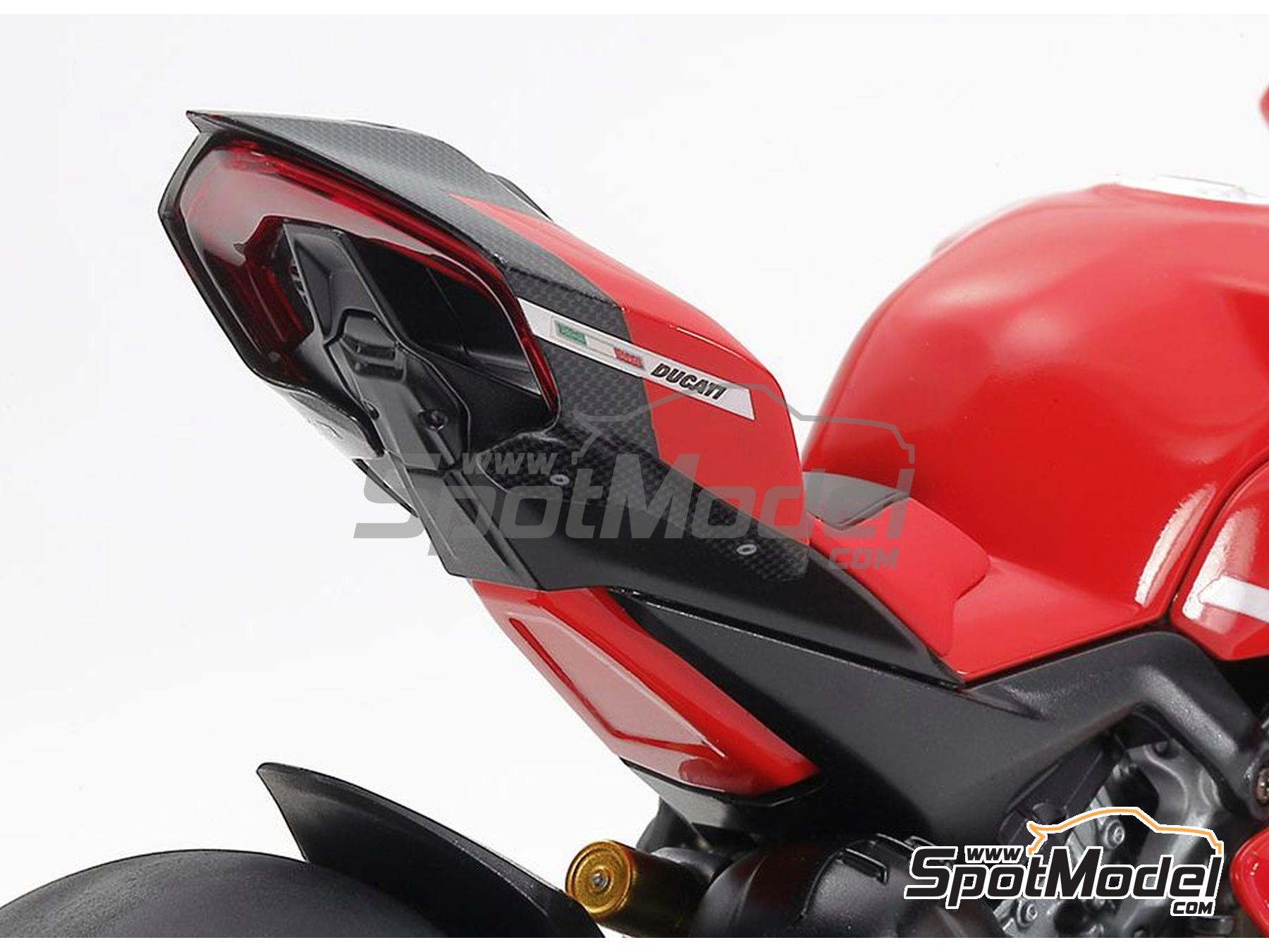 Image 8: Ducati Superleggera V4 with Racing Kit | Motorbike scale model kit in 1/12 scale manufactured by Tamiya (ref.&nbsp;TAM14143, also 4950344141432 and 14143)