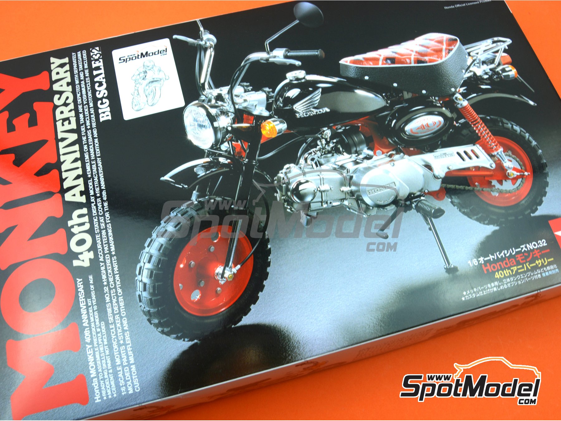 Image 16: Honda Monkey 40th Anniversary -  2006 | Motorbike scale model kit in 1/6 scale manufactured by Tamiya (ref.&nbsp;TAM16032, also 4950344160327 and 16032)