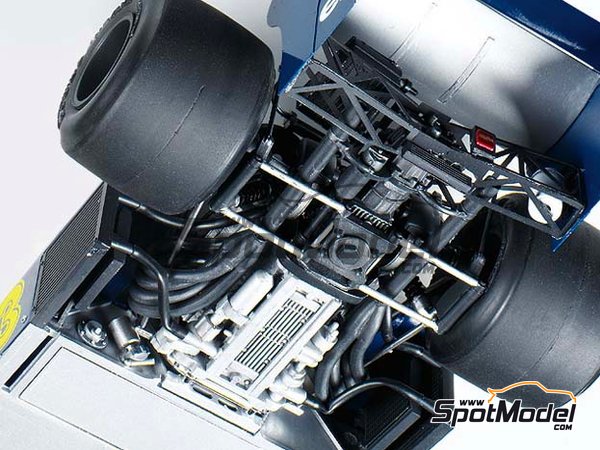 Image 6: Tyrrell Ford P34 Six Wheels Tyrrell Racing Team sponsored by ELF - Japanese Formula 1 Grand Prix 1976 | Car scale model kit in 1/20 scale manufactured by Tamiya (ref.&nbsp;TAM20058, also 4950344963942 and 20058)