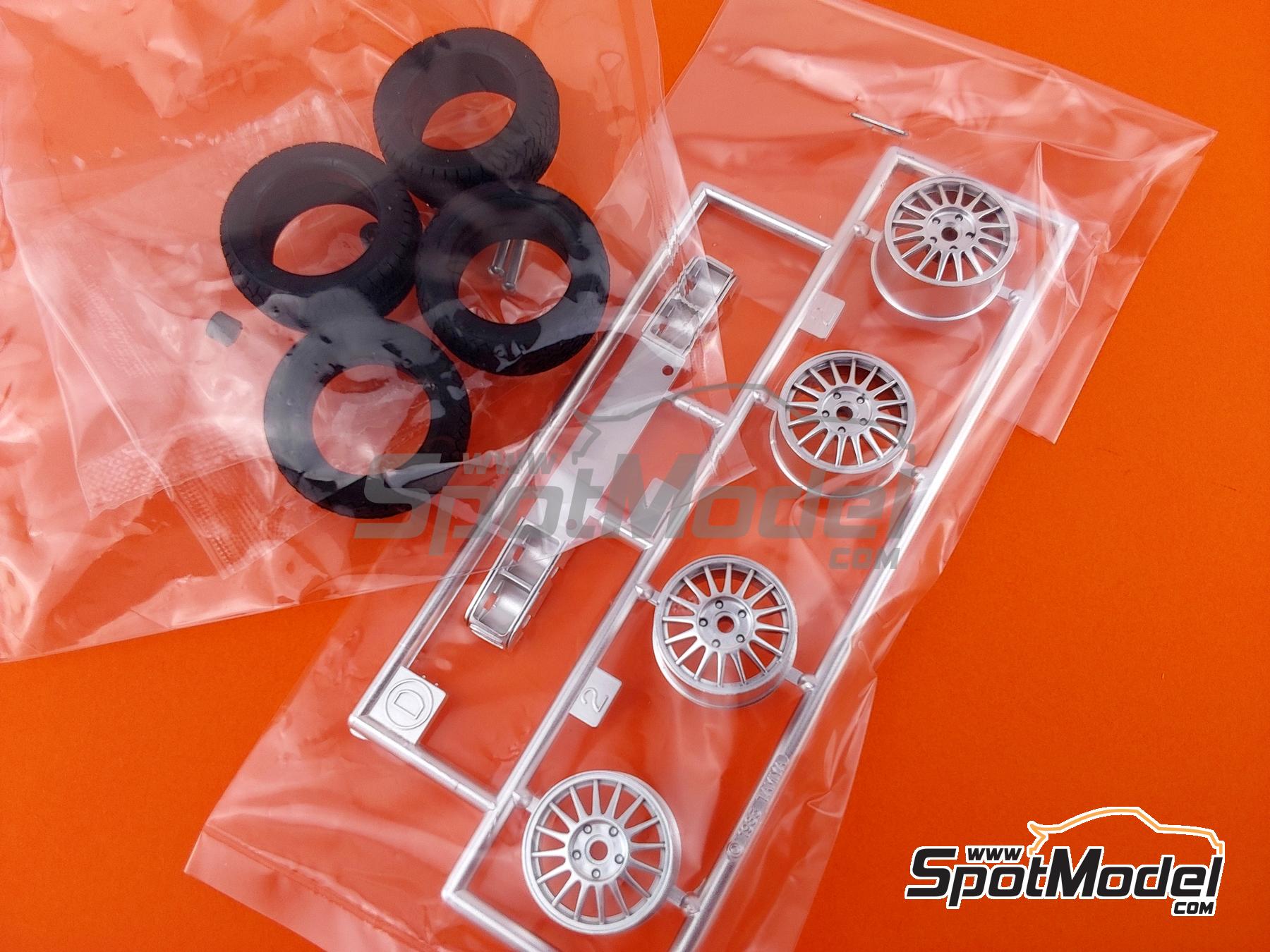 Image 12: Audi Quattro -  1980 | Car scale model kit in 1/24 scale manufactured by Tamiya (ref. TAM24031, also 4950344240319 and 24031)