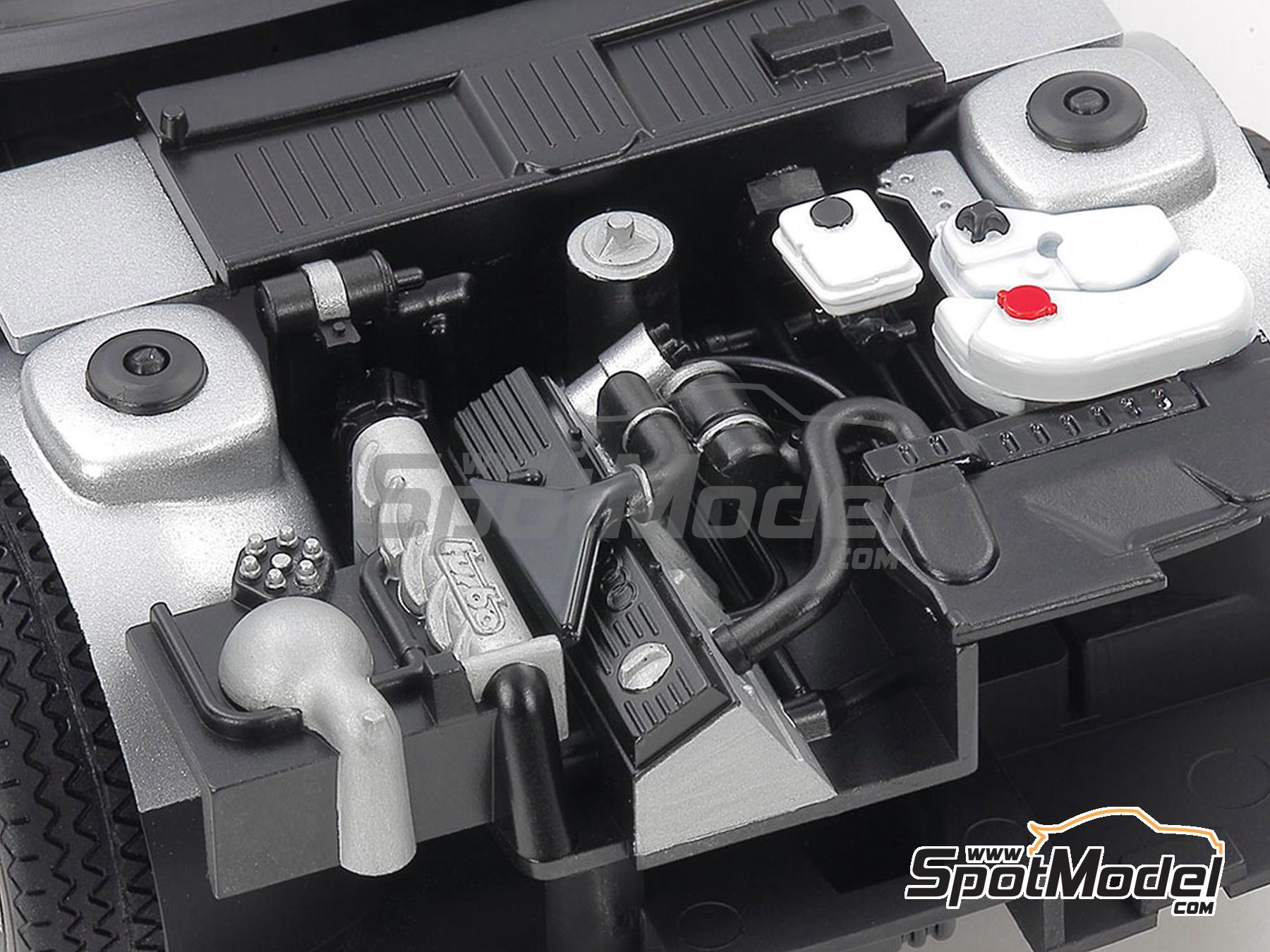 Image 19: Audi Quattro -  1980 | Car scale model kit in 1/24 scale manufactured by Tamiya (ref. TAM24031, also 4950344240319 and 24031)