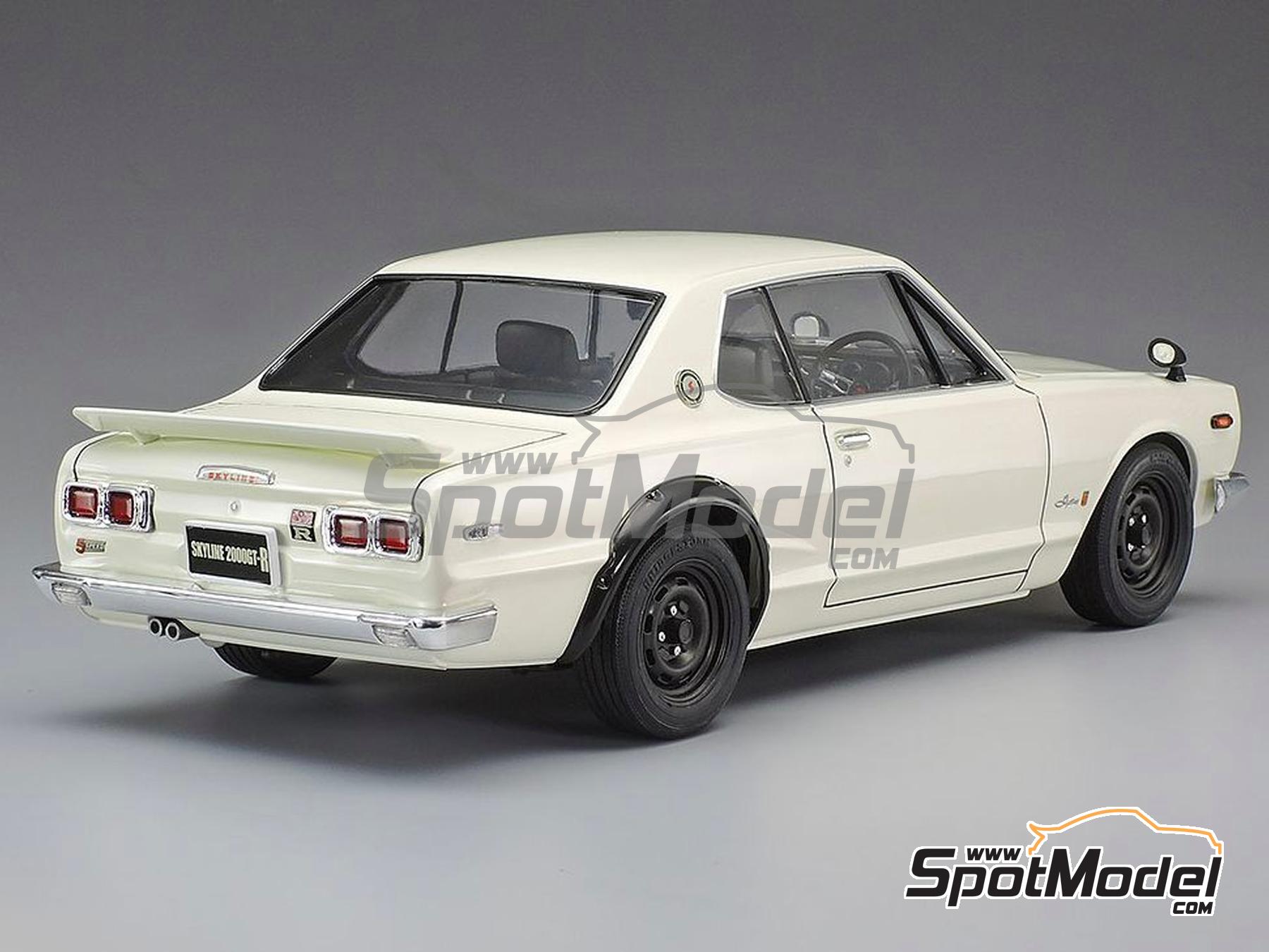 Nissan Skyline 2000 GT-R ハードトップ 1/20スケール Nissan Skyline 2000 GT-R ハードトップ 1/20スケール Nissan Skyline