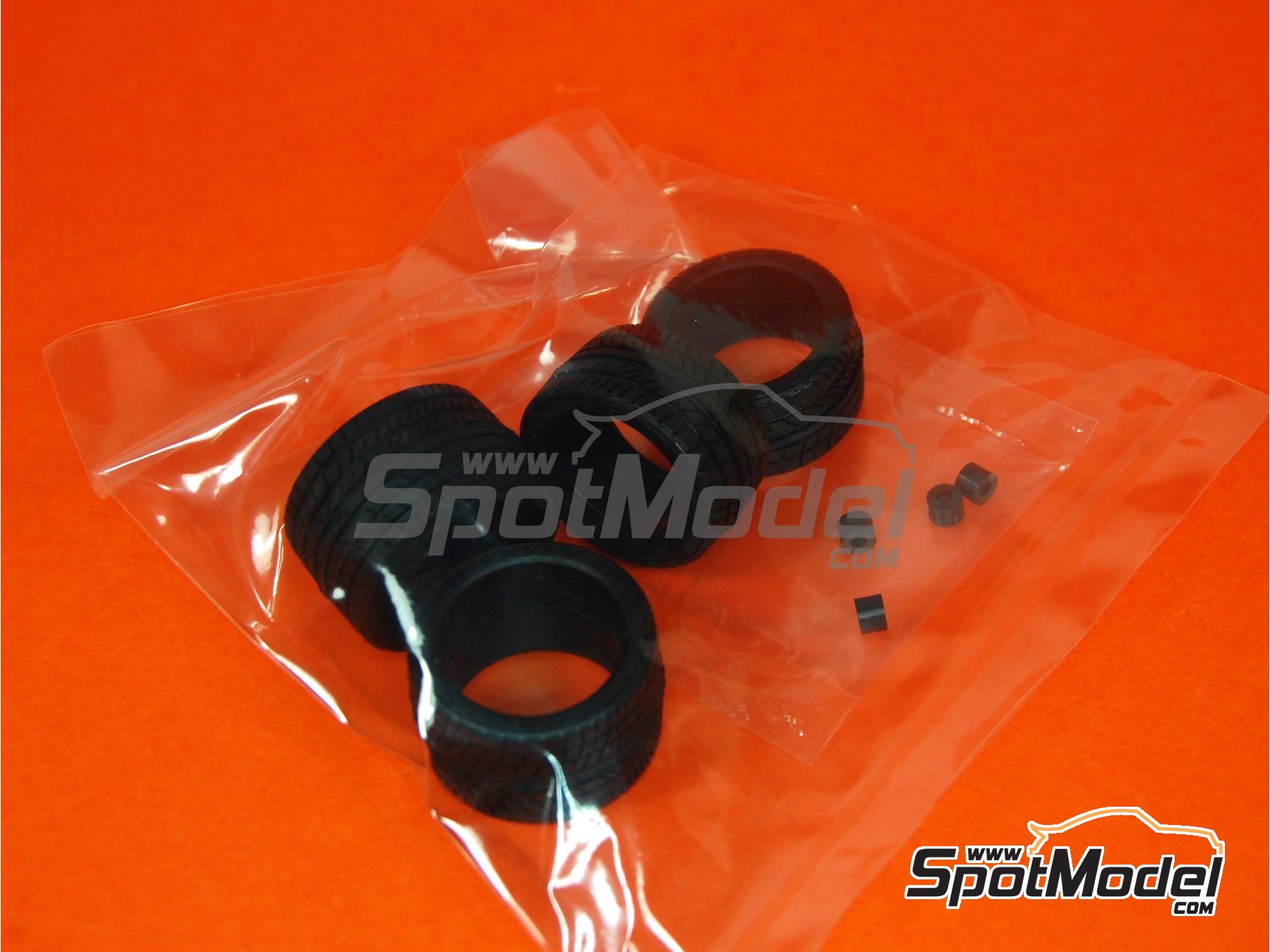 Image 4: Porsche 911 993 GT2 Club Sport | Maqueta de coche en escala&nbsp;1/24 fabricado por Tamiya (ref.&nbsp;TAM24247, tambien 4950344992270 y 24247)