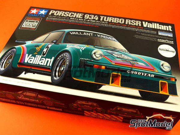 Image 1: Porsche 934 Turbo RSR Group 4 Kremer Racing Team sponsored by Vaillant - German Racing GTs Championship 1976 | Car scale model kit in 1/24 scale manufactured by Tamiya (ref.&nbsp;TAM24334, also 4950344243341 and 24334)