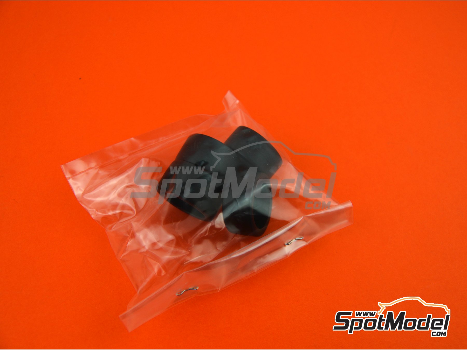 Image 3: Mercedes Benz AMG GT3 | Car scale model kit in 1/24 scale manufactured by Tamiya (ref.&nbsp;TAM24345, also 4950344243457 and 24345)