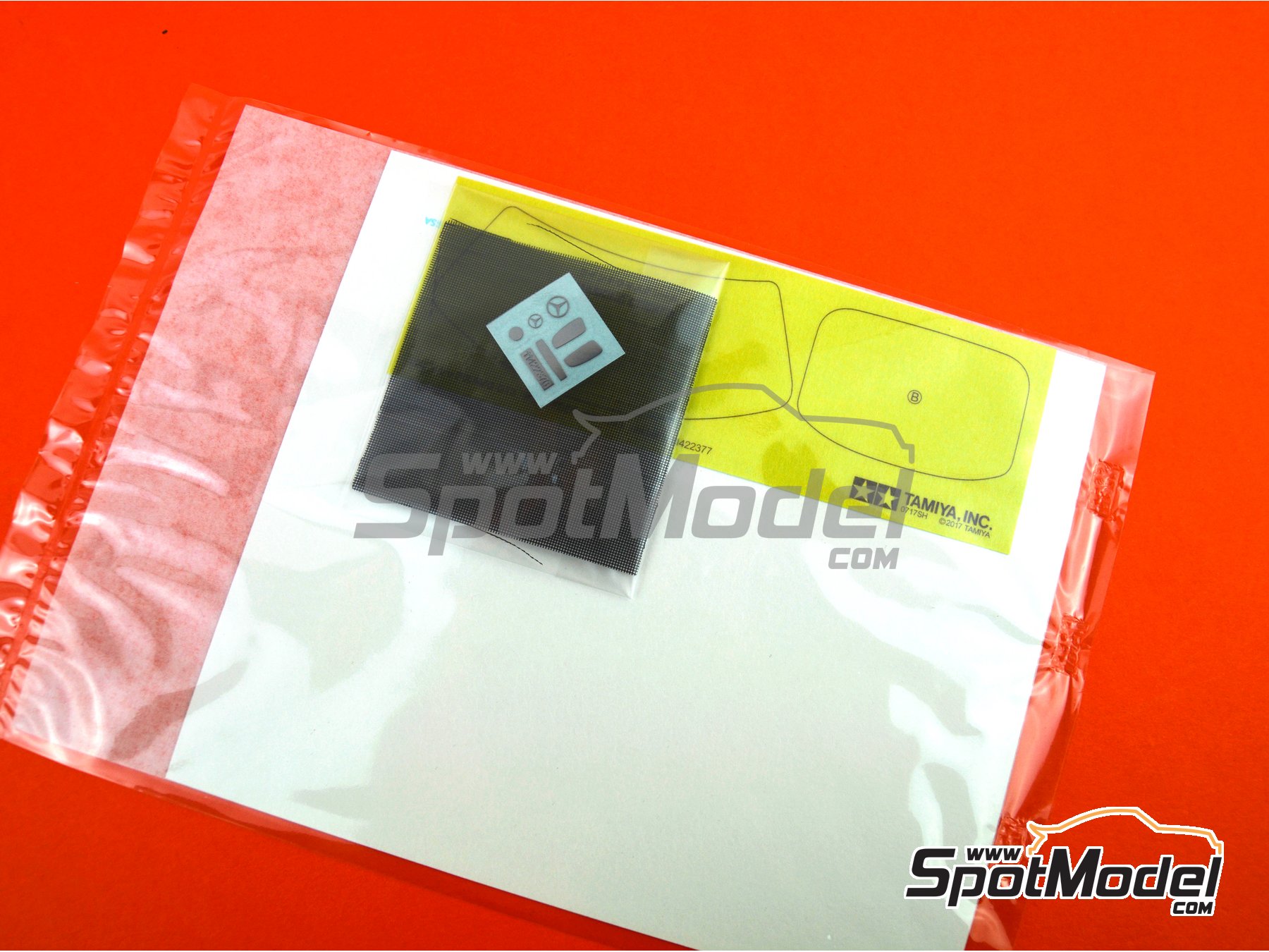 Image 12: Mercedes Benz AMG GT3 | Car scale model kit in 1/24 scale manufactured by Tamiya (ref.&nbsp;TAM24345, also 4950344243457 and 24345)