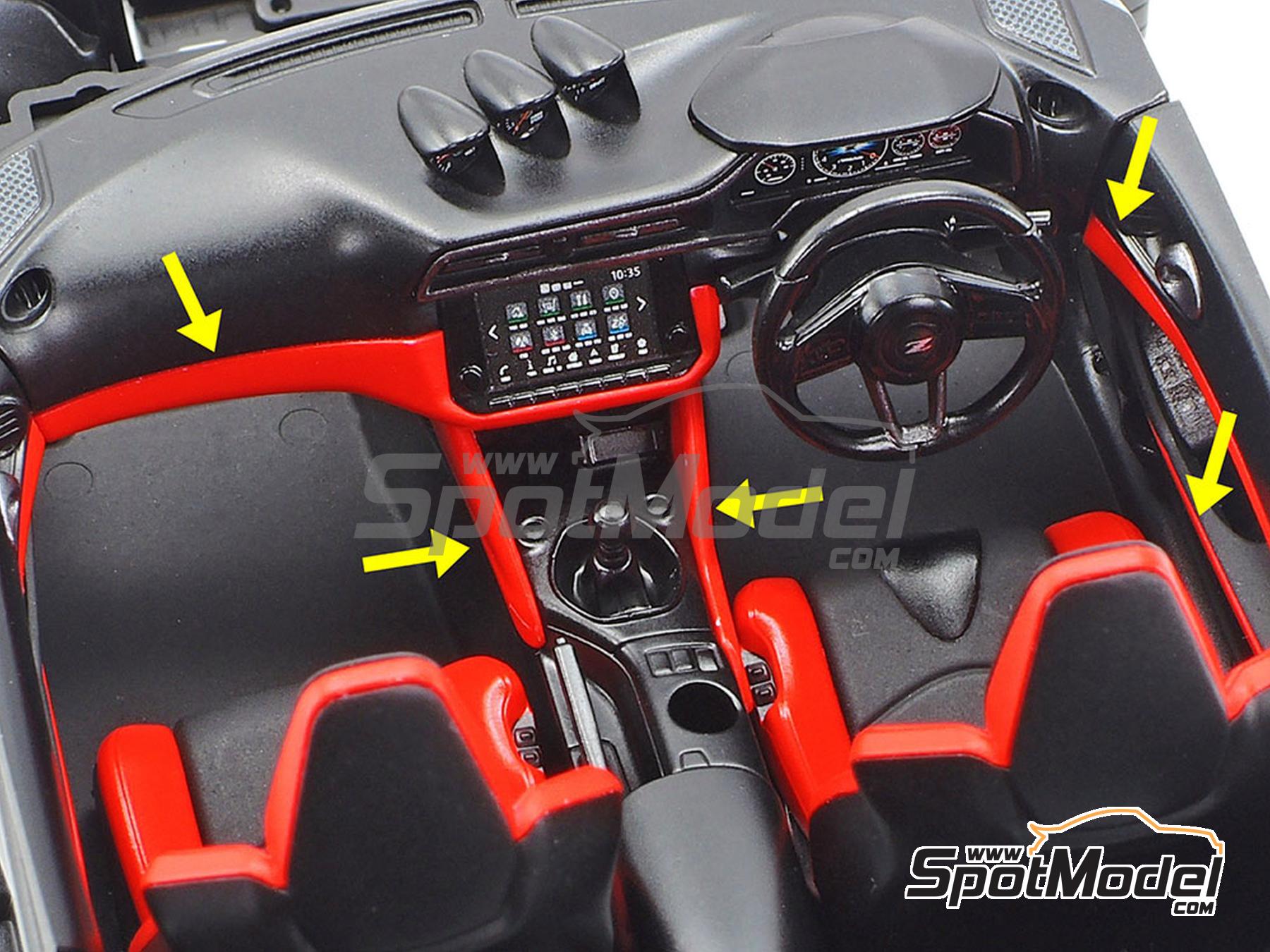 Image 6: Nissan Fairlady Z RZ34 2022 | Car scale model kit in 1/24 scale manufactured by Tamiya (ref.&nbsp;TAM24363, also 4950344243631 and 24363)