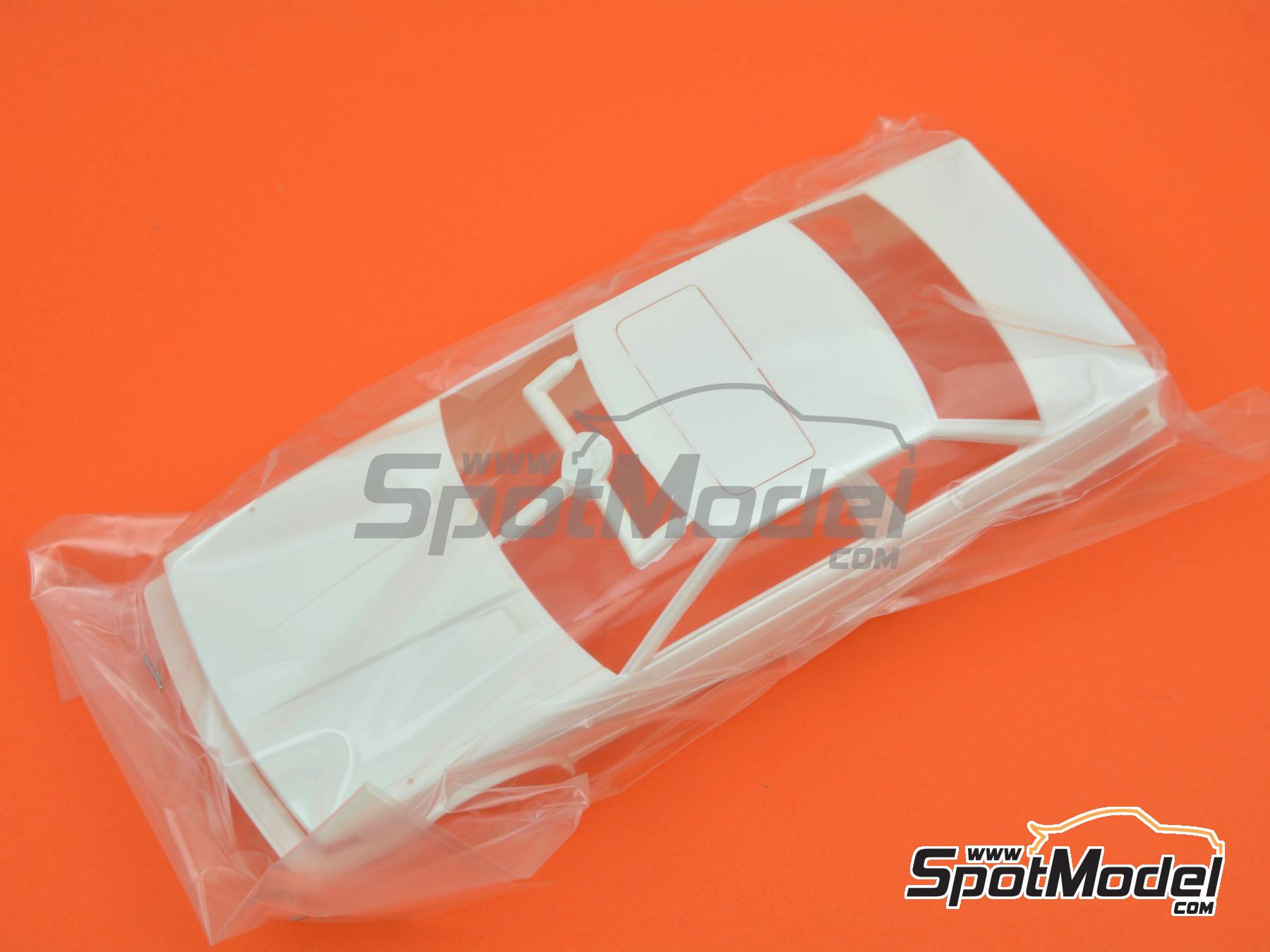 Image 10: Toyota Soarer 2000VR-Turbo | Car scale model kit in 1/24 scale manufactured by Tamiya (ref.&nbsp;TAM24365, also 4950344243655 and 24365)