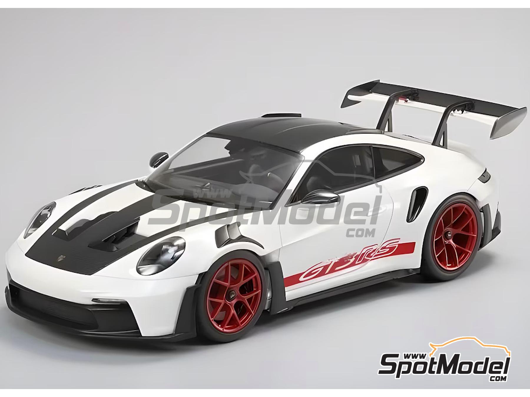 Porsche 991/992 GT3 RS chez Tamiya 01