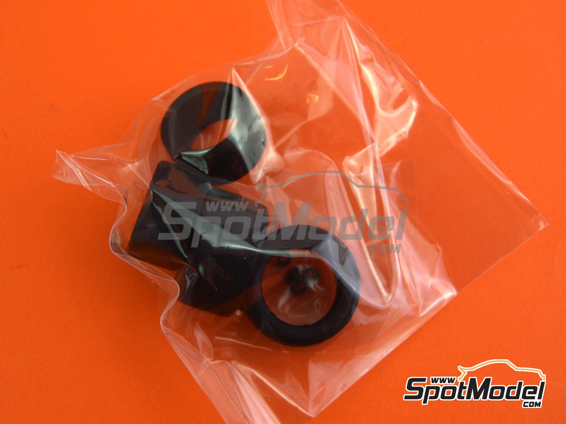 Image 11: Porsche 962C Equipo Brun Motorsport patrocinado por J&auml;germeister - 200 Millas de Norisring 1987 | Maqueta de coche en escala&nbsp;1/24 fabricado por Tamiya (ref.&nbsp;TAM24372, tambien 4950344243723 y 24372)