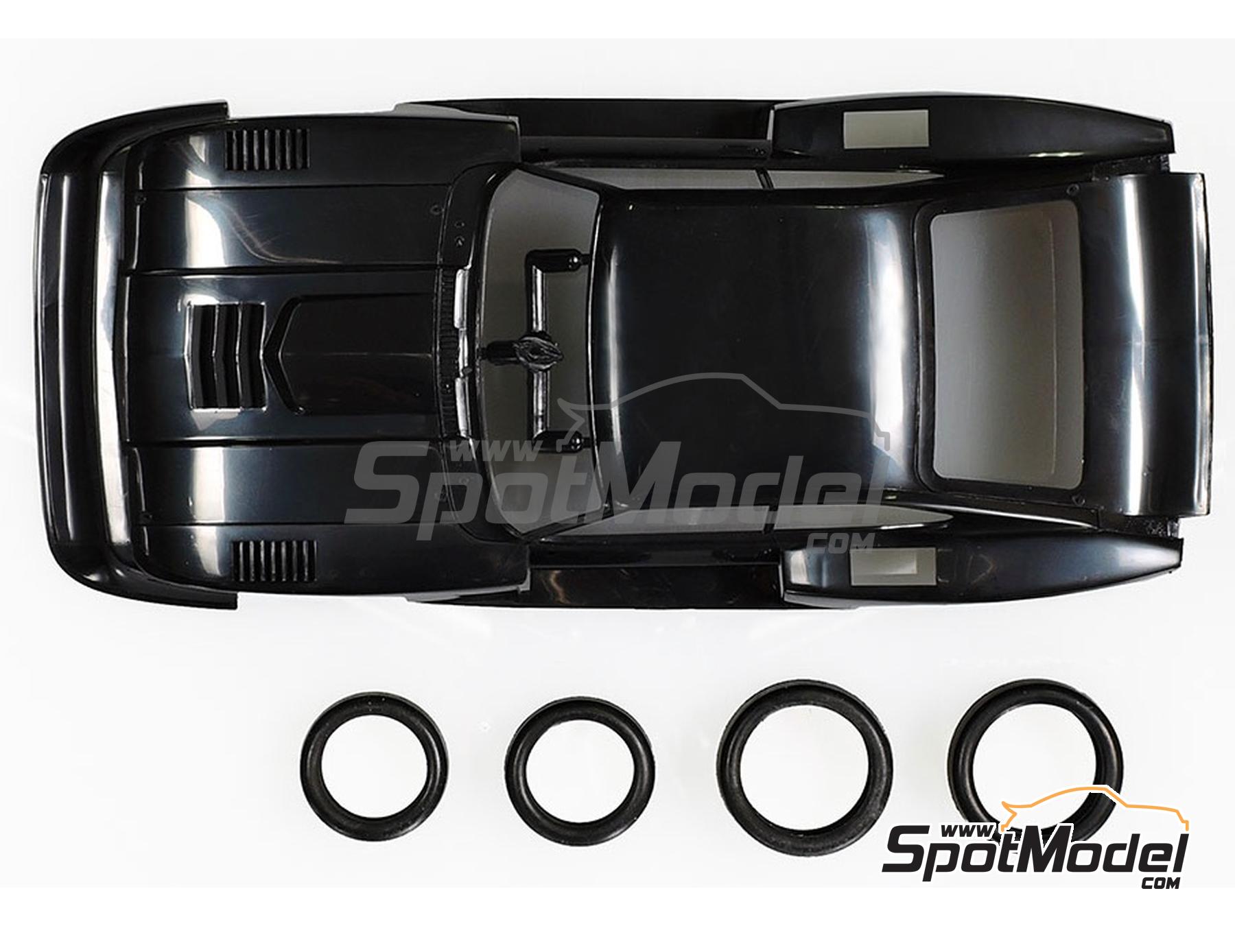 Image 7: Ford Zakspeed Capri Turbo Zakspeed Team sponsored by Mampe - Deutsche Rennsport Meisterschaft DRM 1978 | Car scale model kit in 1/24 scale manufactured by Tamiya (ref.&nbsp;TAM24376, also 4950344243761 and 24376)