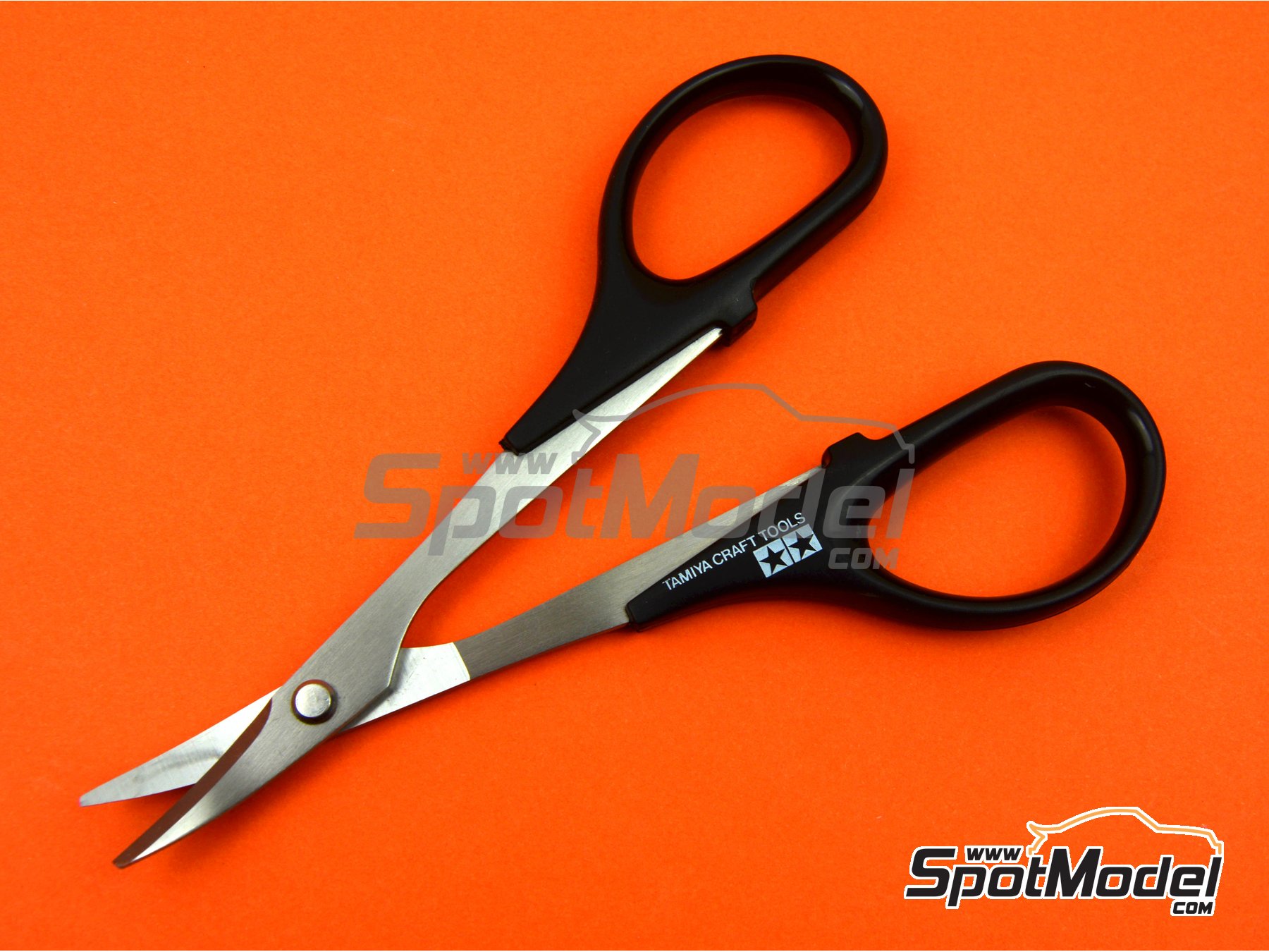 Tamiya 74005: Hobby tool - Curved scissors for plastic (ref. TAM74005)