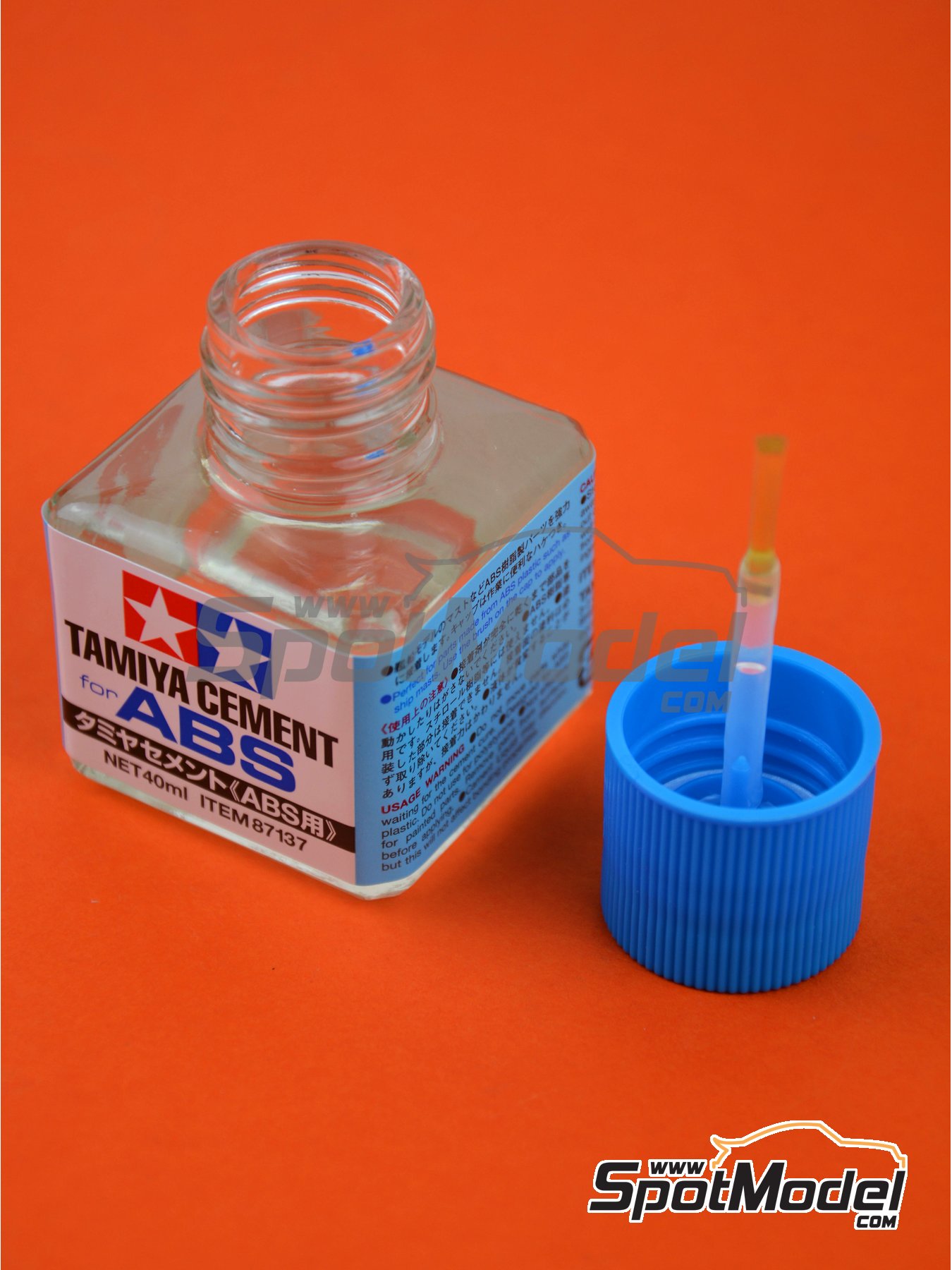 Tamiya Cement for ABS parts - 1 x 40ml. Glue manufactured by Tamiya (ref.  TAM87137, also 4950344871377 and 87137)