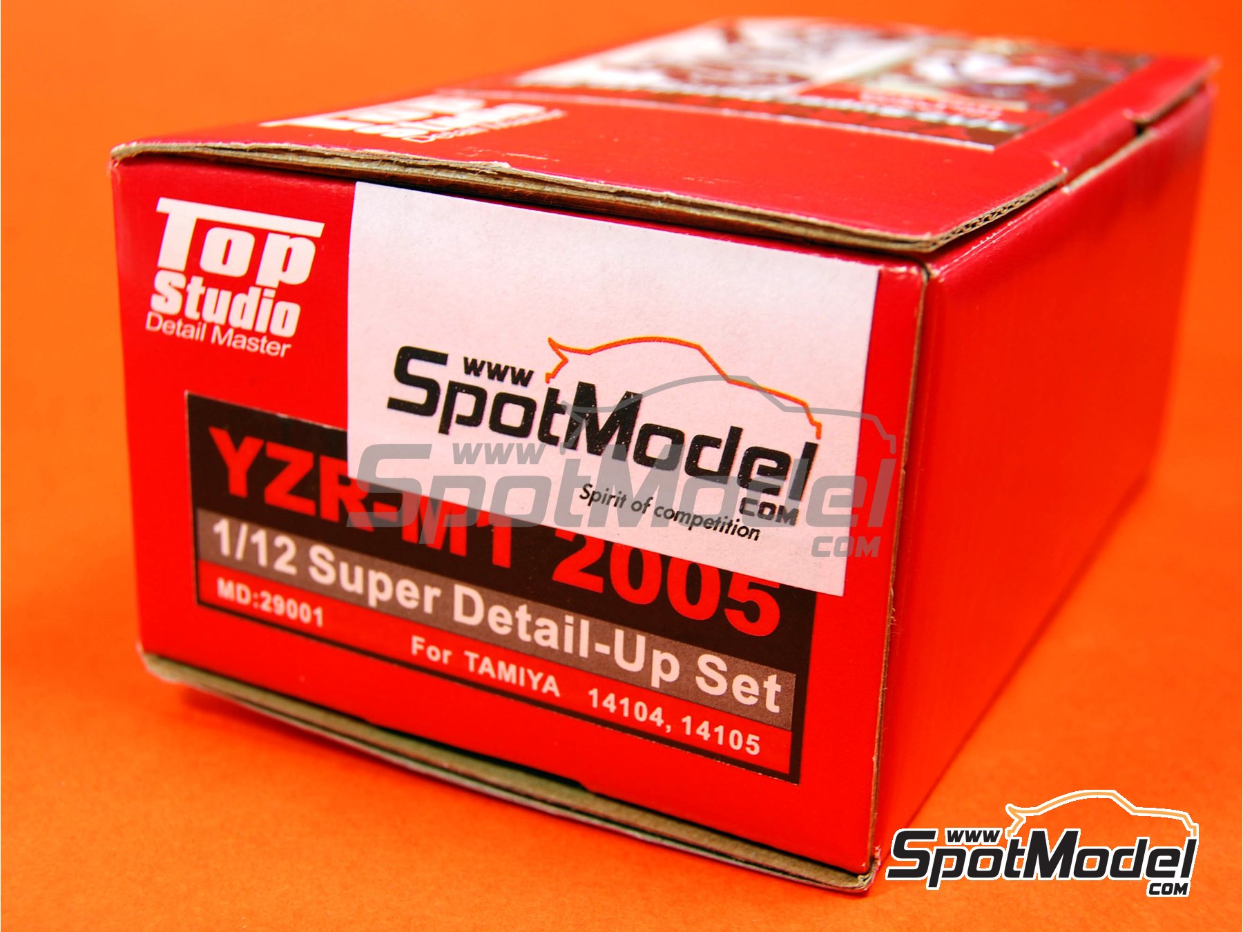 Image 2: Yamaha YZR-M1 - Motorcycle World Championship 2005 | Detail up set in 1/12 scale manufactured by Top Studio (ref.&nbsp;MD29001)