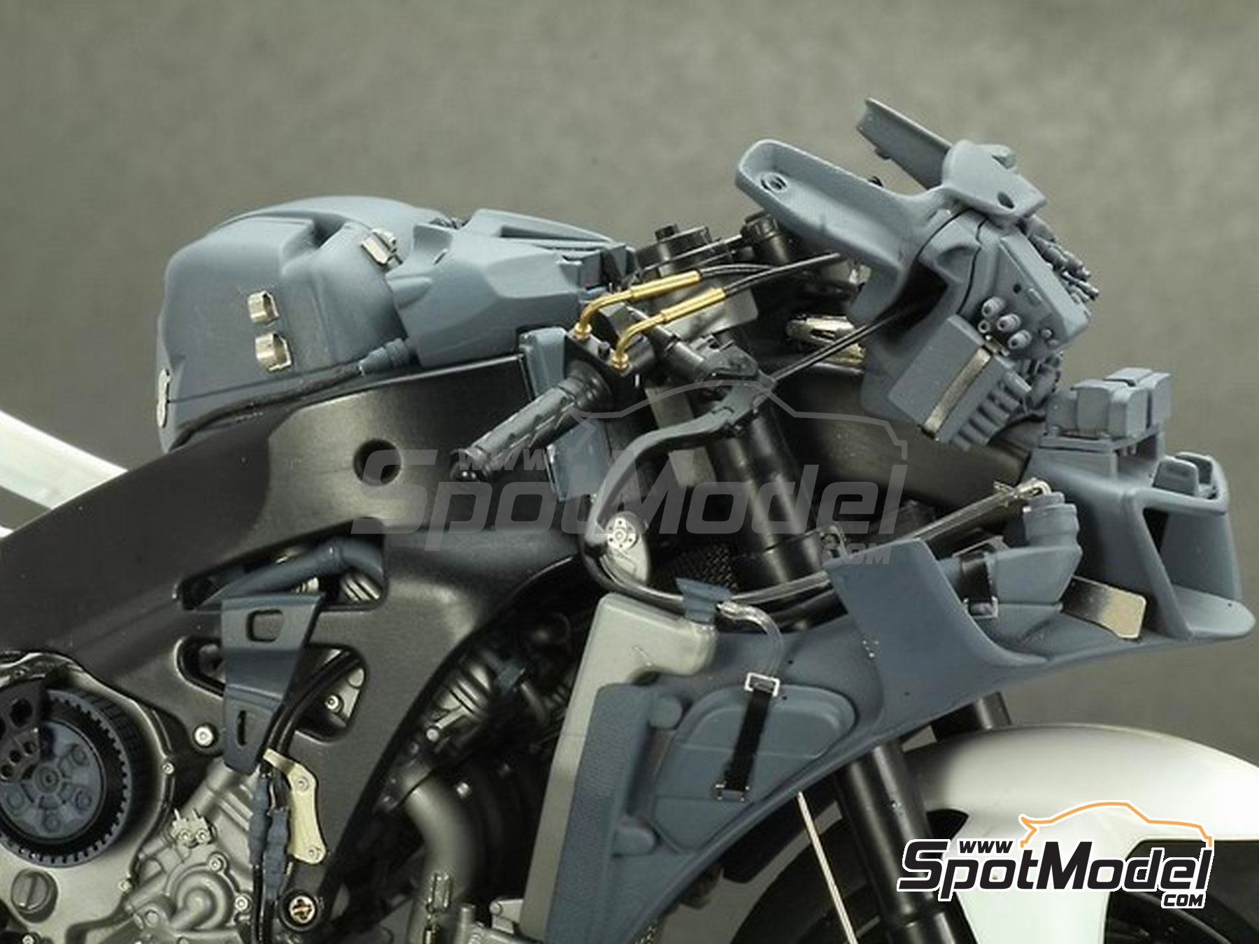 Image 3: Yamaha YZR-M1 - Motorcycle World Championship 2009 | Detail up set in 1/12 scale manufactured by Top Studio (ref.&nbsp;MD29012)