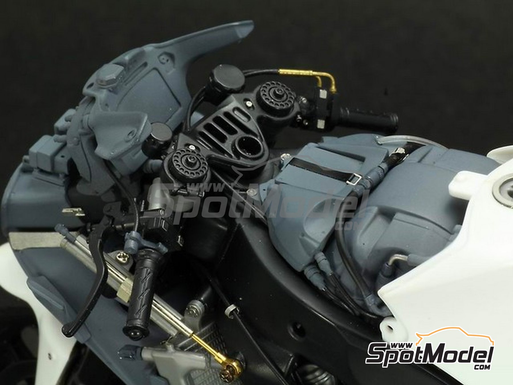 Image 9: Yamaha YZR-M1 - Motorcycle World Championship 2009 | Detail up set in 1/12 scale manufactured by Top Studio (ref.&nbsp;MD29012)