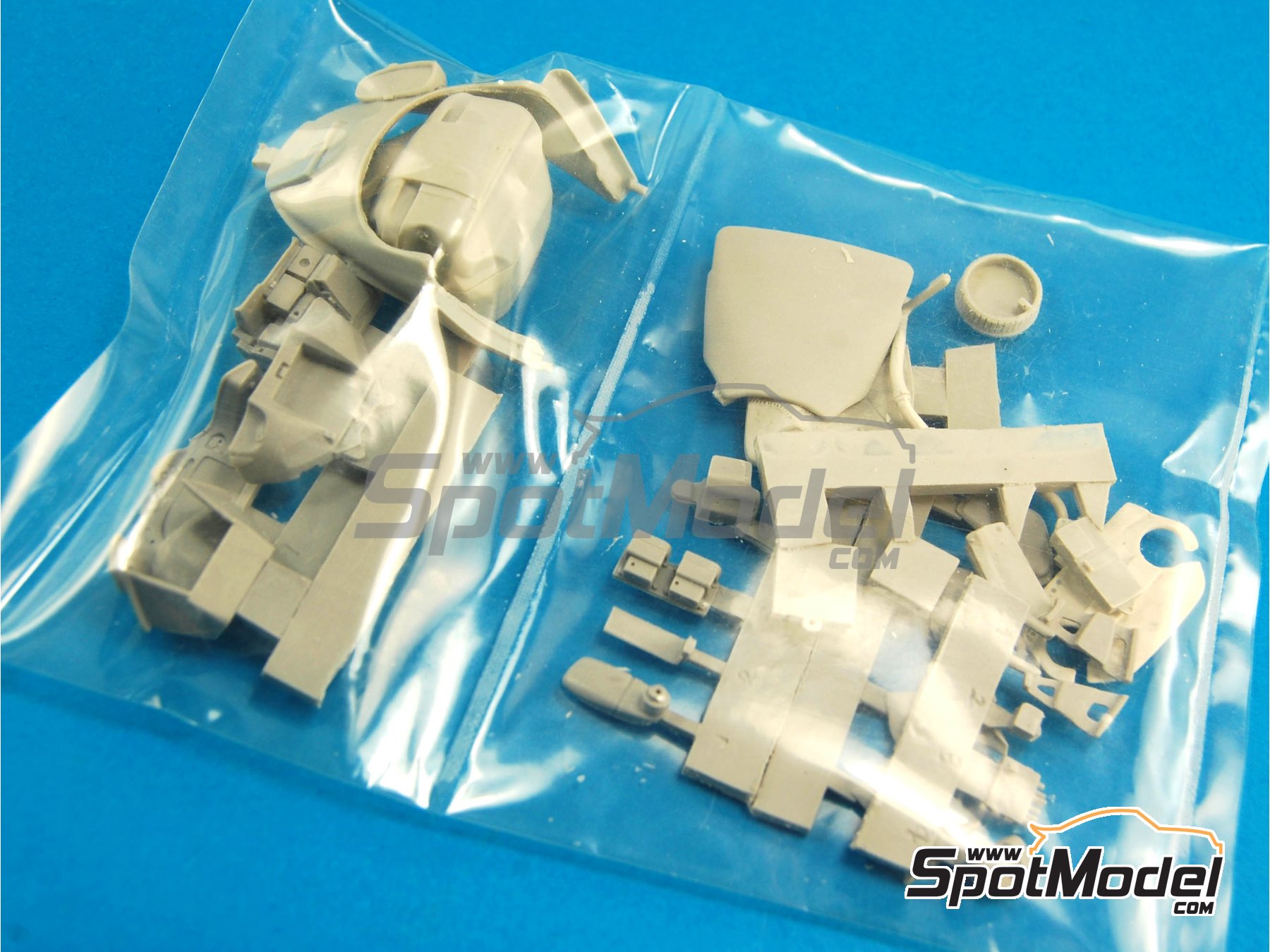 Image 20: Yamaha YZR-M1 - Motorcycle World Championship 2009 | Detail up set in 1/12 scale manufactured by Top Studio (ref.&nbsp;MD29012)