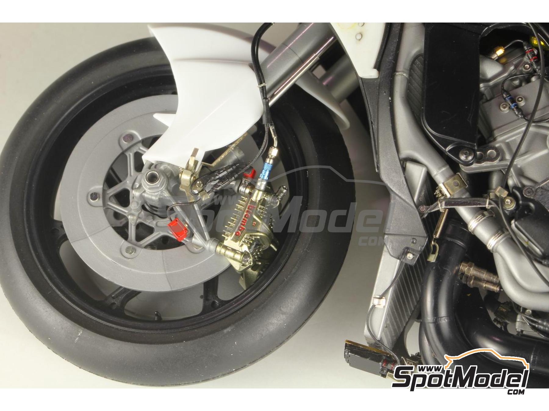 Image 11: Suzuki GSX-RR | Detail up set in 1/12 scale manufactured by Top Studio (ref.&nbsp;MD29019)