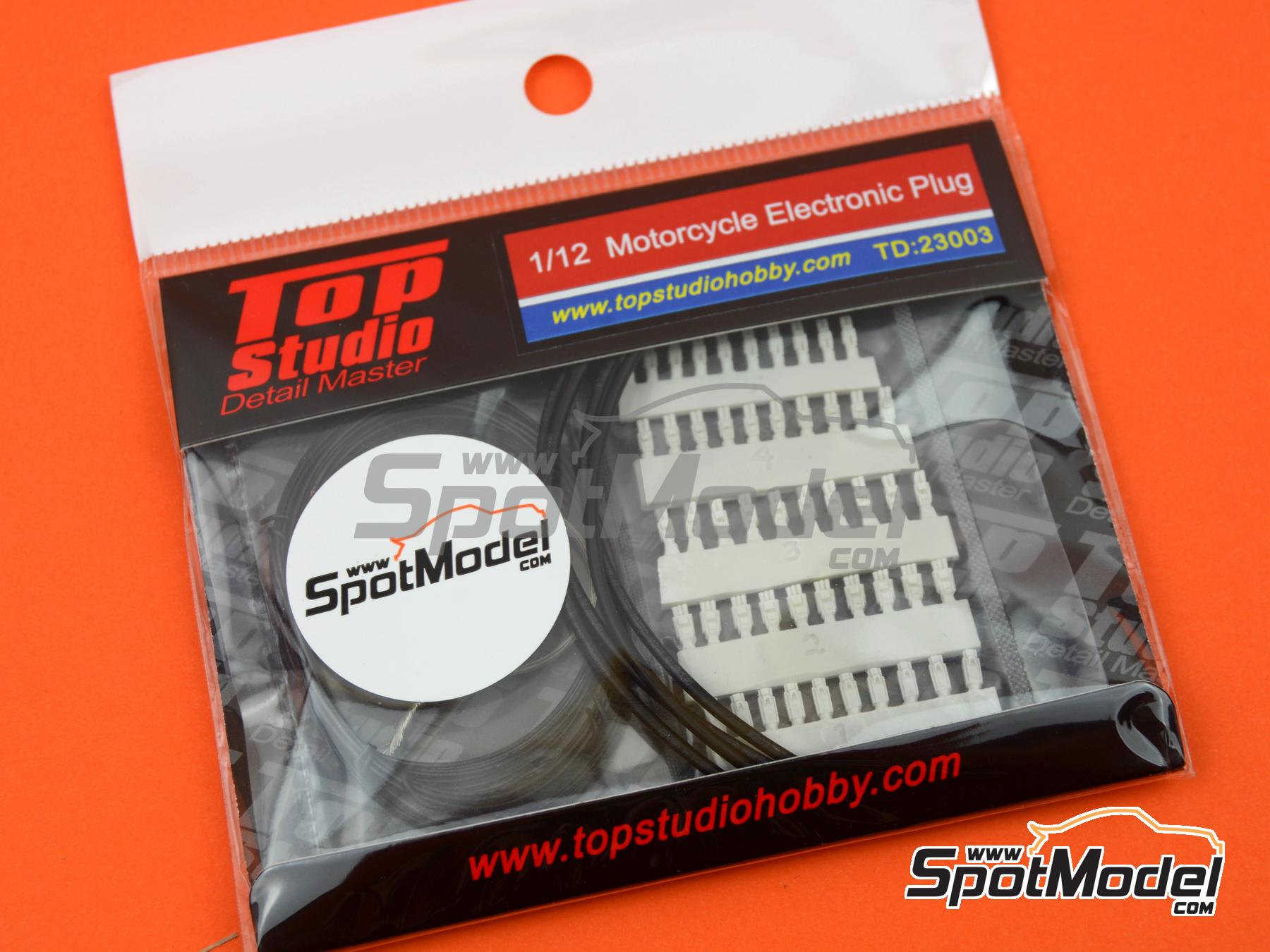 Image 1: Electric connectors set | Detail in 1/12 scale manufactured by Top Studio (ref.&nbsp;TD23003)