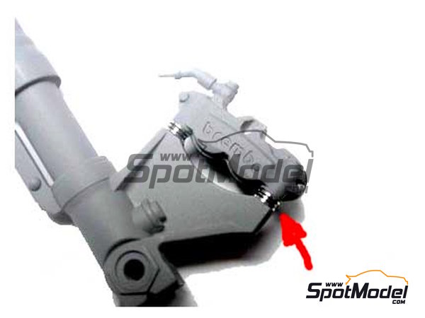 Image 1: Espaciadores pinza freno Honda RC211V | Detalle en escala&nbsp;1/12 fabricado por Top Studio (ref.&nbsp;TD23009)
