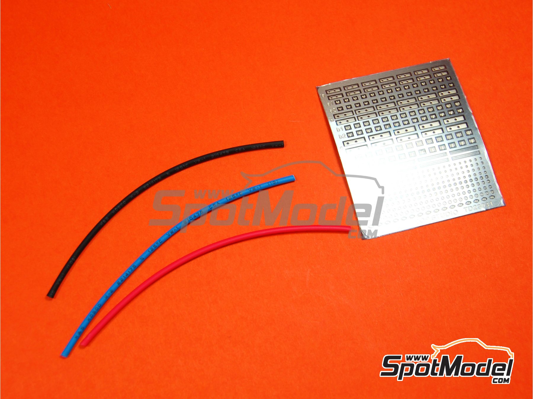 Image 6: Hose clamp set | Detail in 1/24 scale manufactured by Top Studio (ref. TD23031)