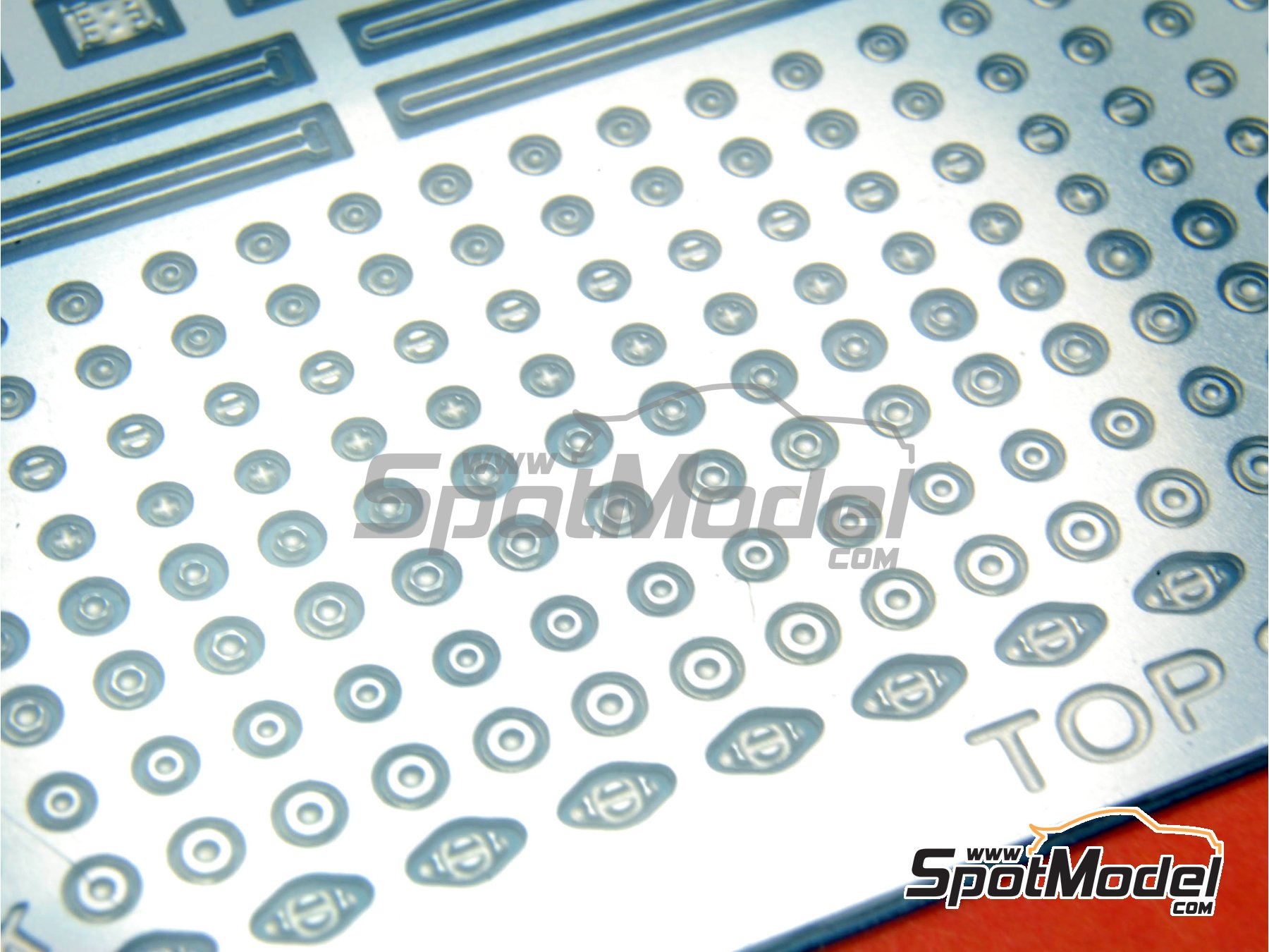 Image 8: Hose clamp set | Detail in 1/24 scale manufactured by Top Studio (ref. TD23031)