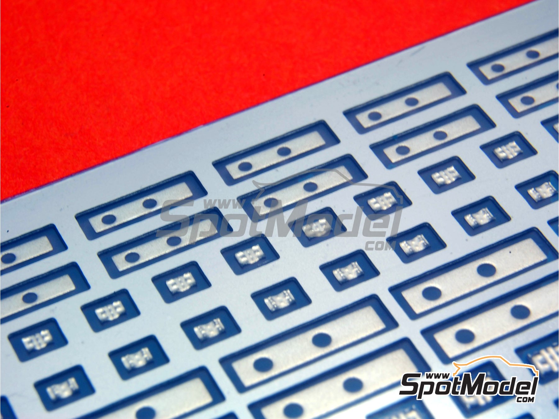 Image 11: Hose clamp set | Detail in 1/24 scale manufactured by Top Studio (ref. TD23031)