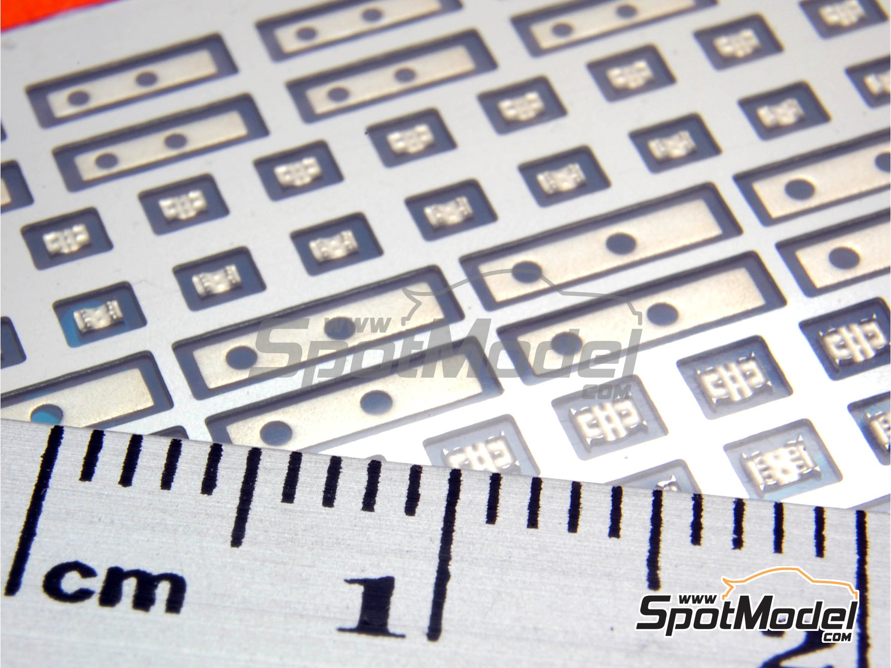 Image 13: Hose clamp set | Detail in 1/24 scale manufactured by Top Studio (ref. TD23031)