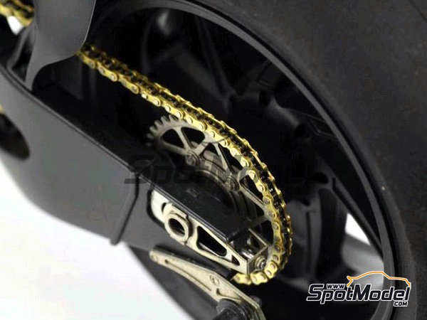 Image 2: Yamaha YZR-M1 -  2009 | Cadena en escala&nbsp;1/12 fabricado por Top Studio (ref.&nbsp;TD23067)