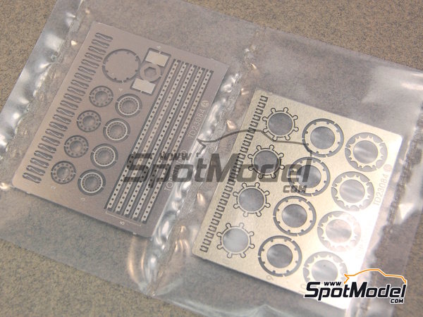 Image 5: Discos de freno para McLaren MP4/5B o MP4/5 | Detalle en escala&nbsp;1/20 fabricado por Top Studio (ref.&nbsp;TD23084)
