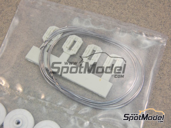 Image 6: Discos de freno para McLaren MP4/5B o MP4/5 | Detalle en escala&nbsp;1/20 fabricado por Top Studio (ref.&nbsp;TD23084)