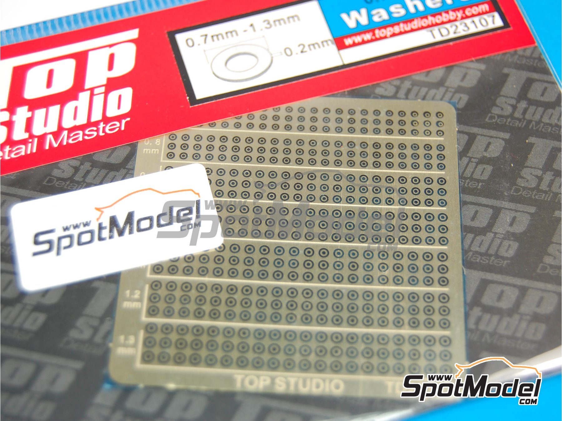 Image 2: Arandelas de 0.7mm a 1.3mm | Detalle fabricado por Top Studio (ref. TD23107)